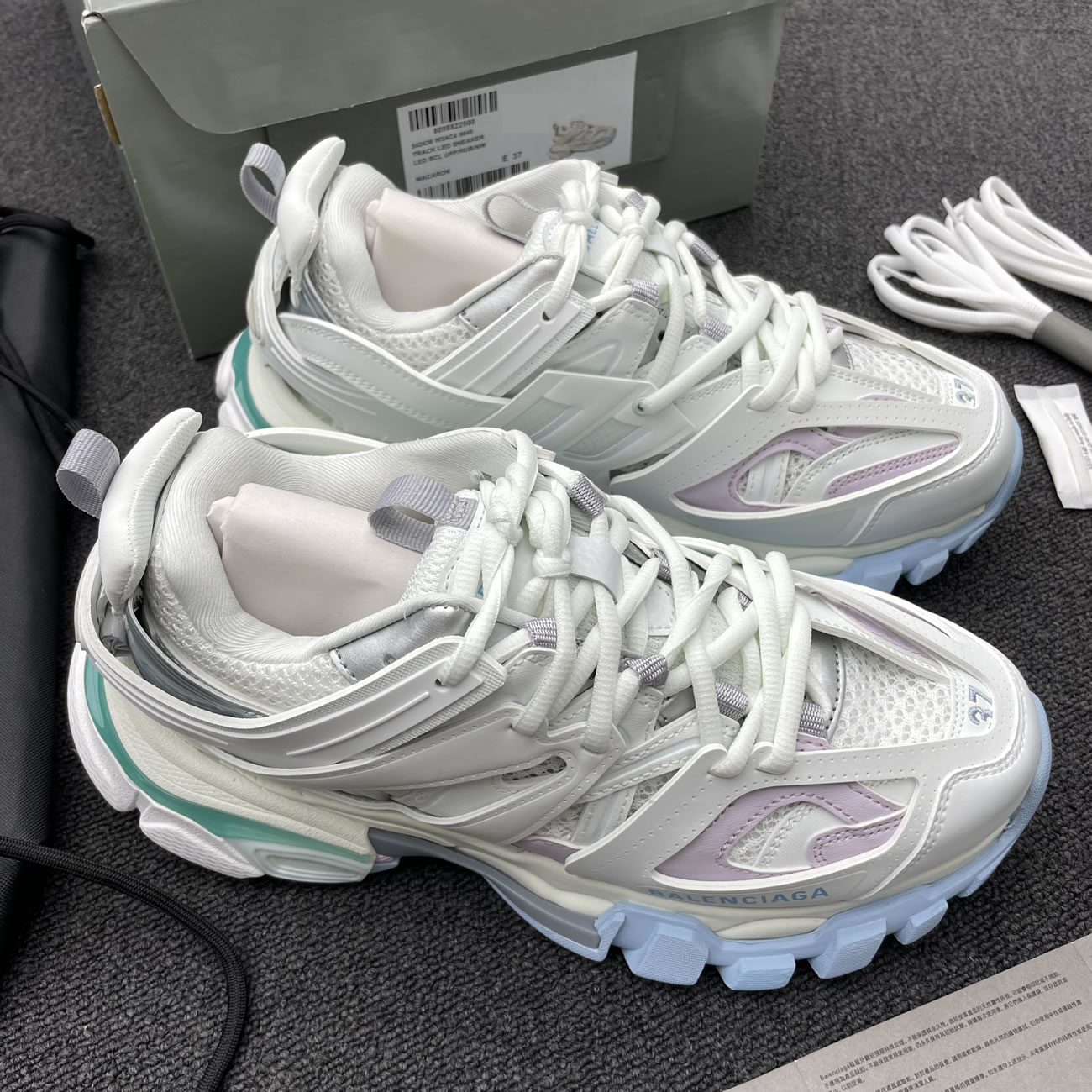 Balenciaga Track Pastel (w) 542436w3ac49045 (8) - newkick.cc