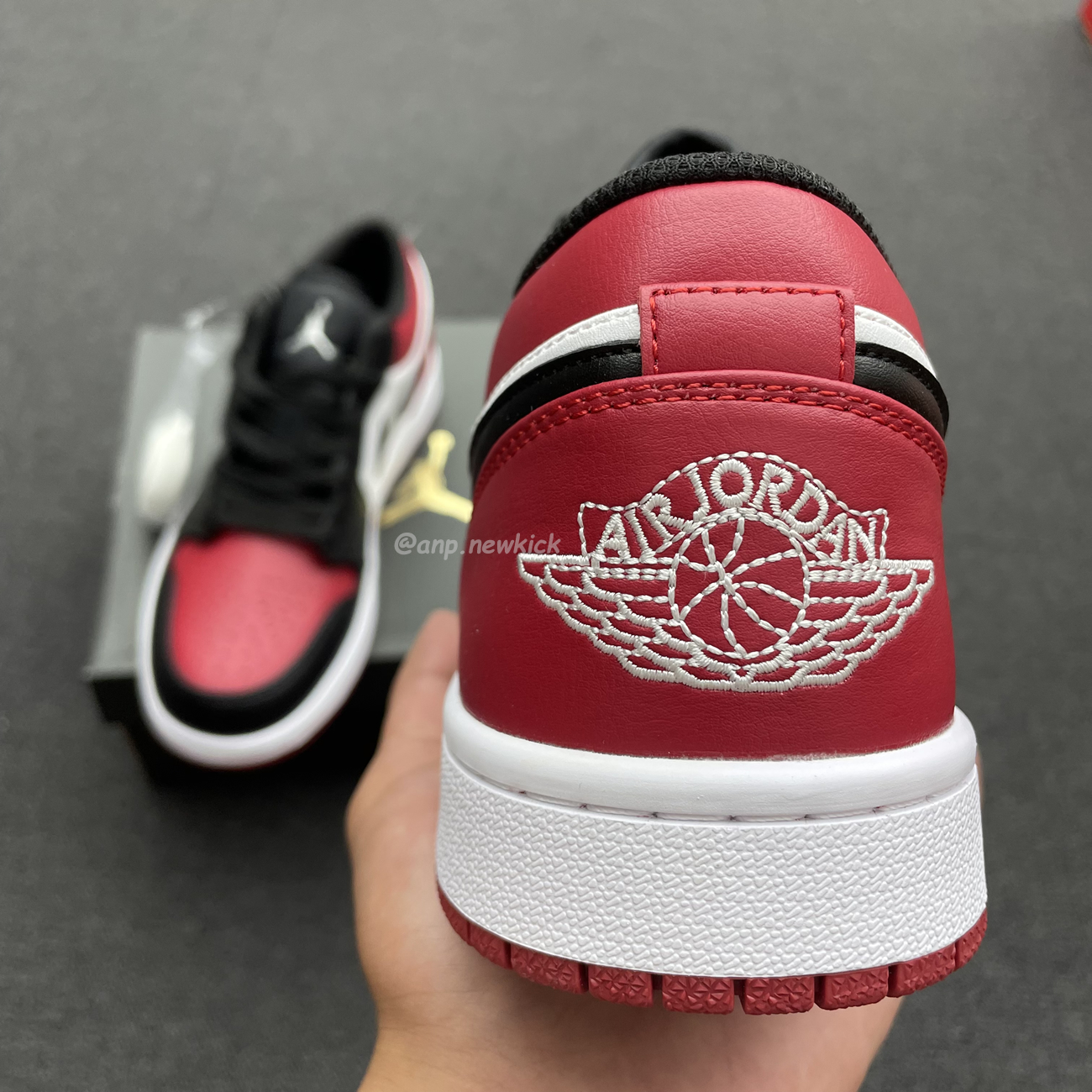 Air Jordan 1 Low Bred Toe 553558 612 (11) - newkick.cc