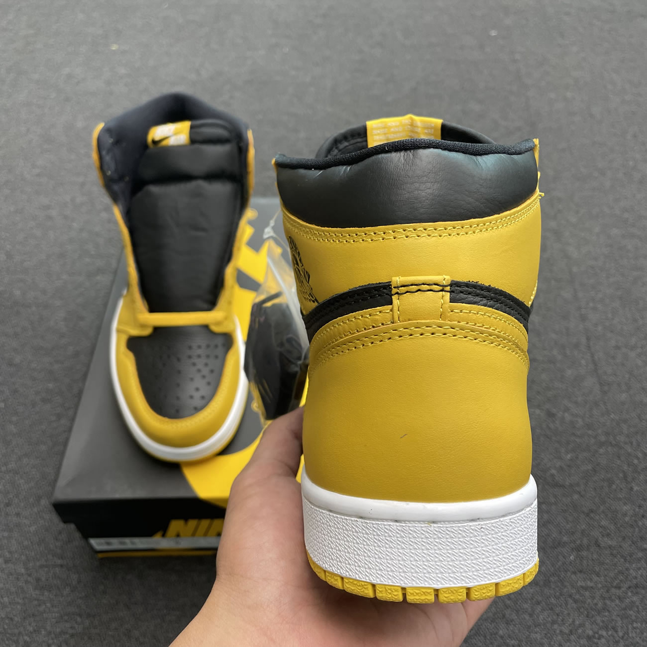 Jordan 1 Retro High Pollen 555088 701 (2) - newkick.cc