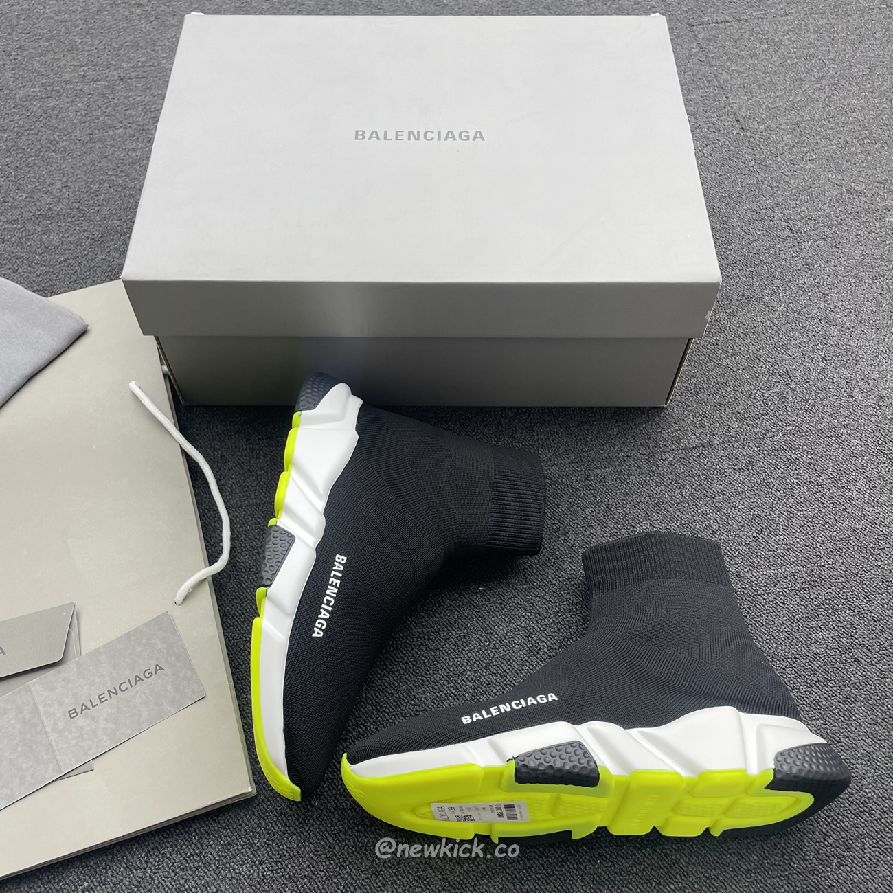 Balenciaga Speed Trainer Black Yellow 587280w17041016 (7) - newkick.cc