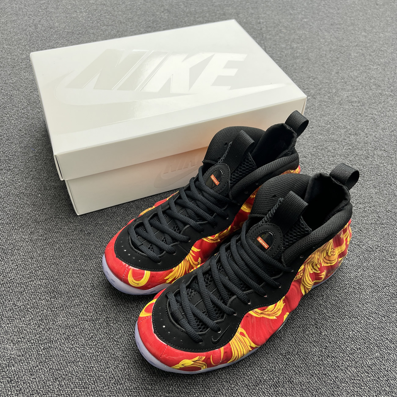 Nike Air Foamposite One Supreme Black Red 652792 001 600 (9) - newkick.cc