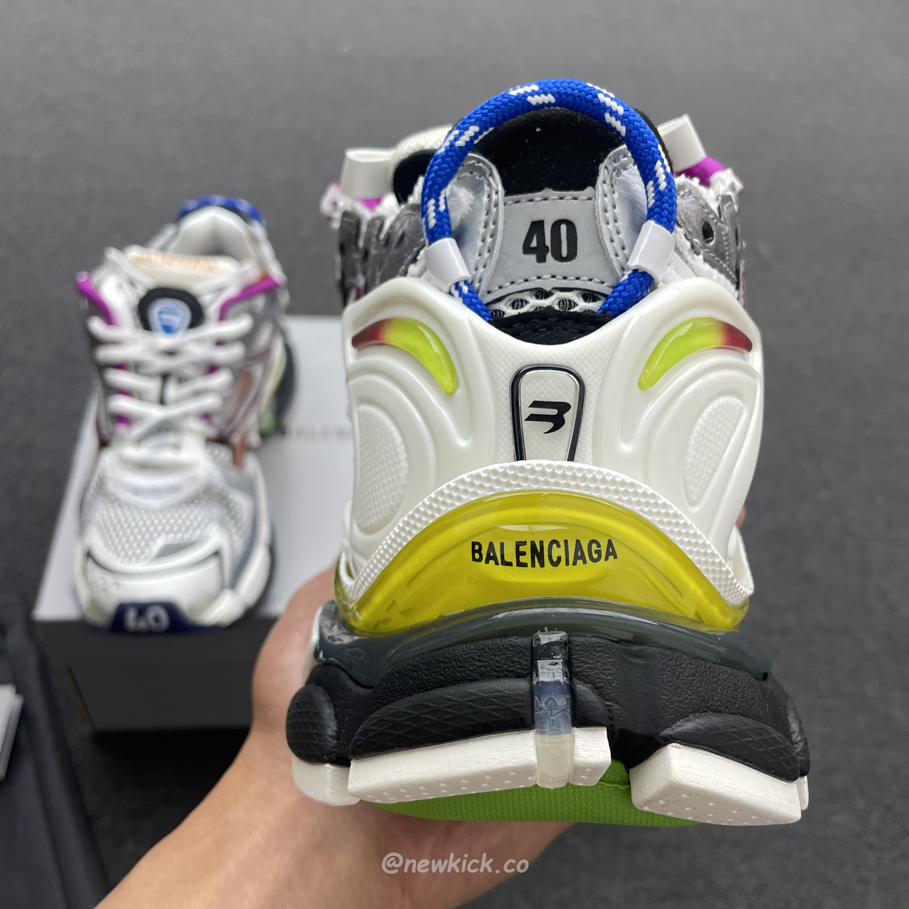 Balenciaga Runner Multicolor 677403w3rb68123 (13) - newkick.cc