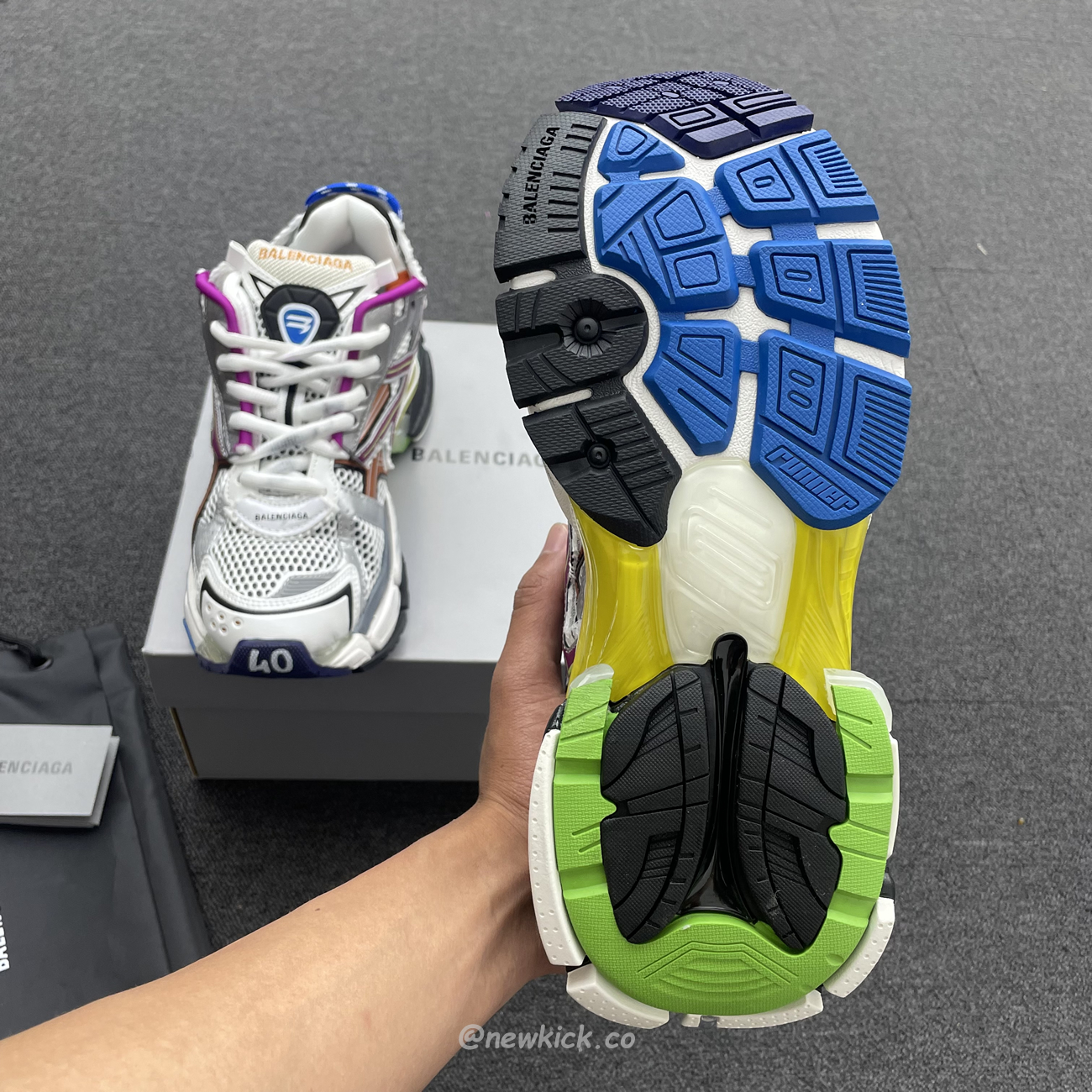 Balenciaga Runner Multicolor 677403w3rb68123 (8) - newkick.cc