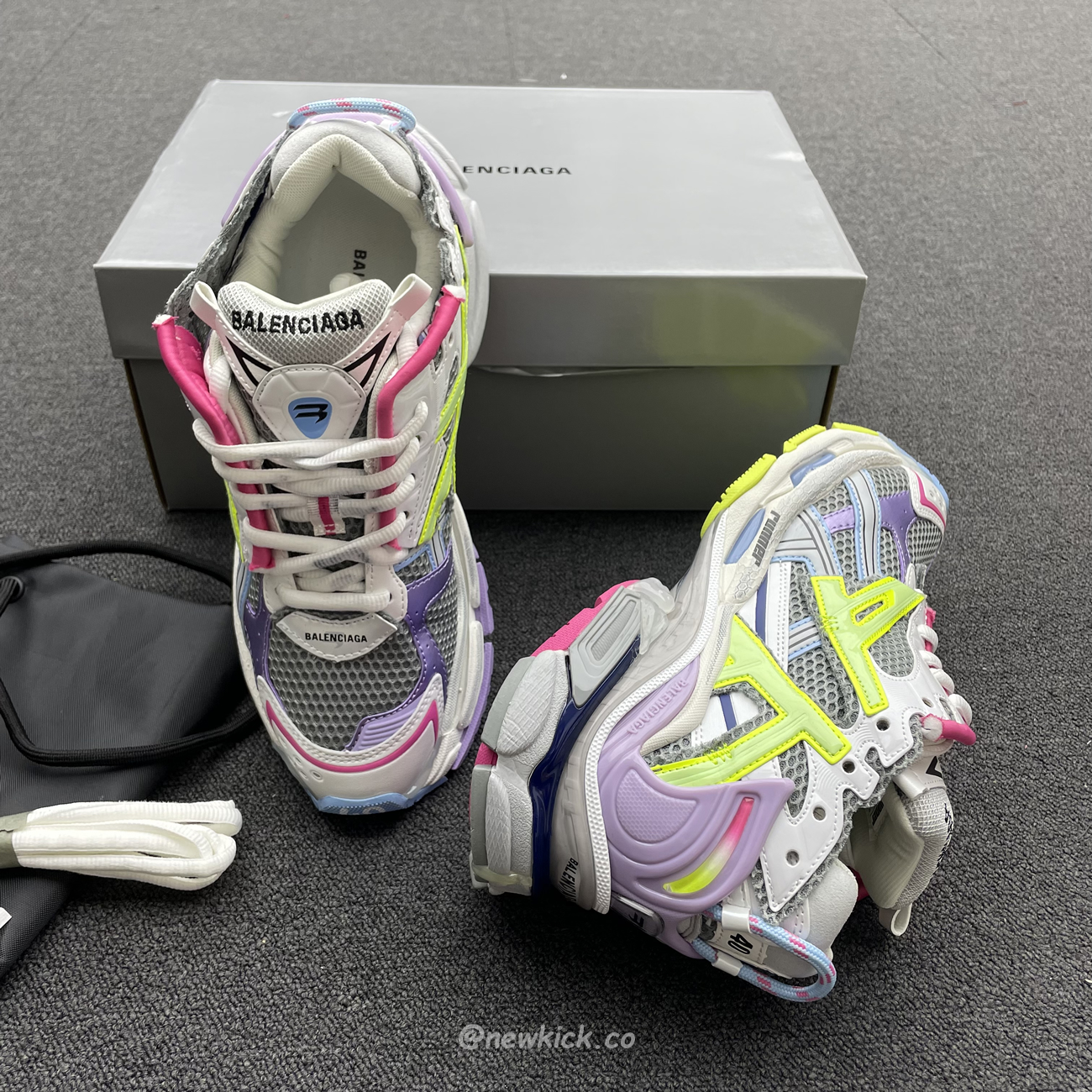 Balenciaga Runner Leather Free Grey Light Purple Neon Yellow White 677403w3rbp1745 (10) - newkick.cc