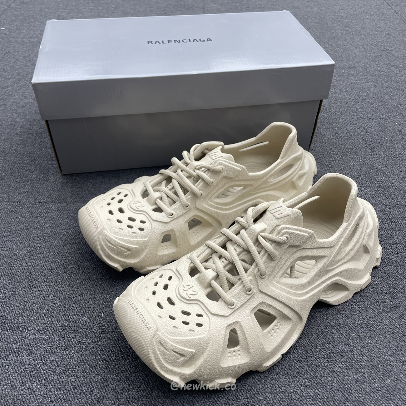 Balenciaga Hd Lace Up Black Beige (13) - newkick.cc