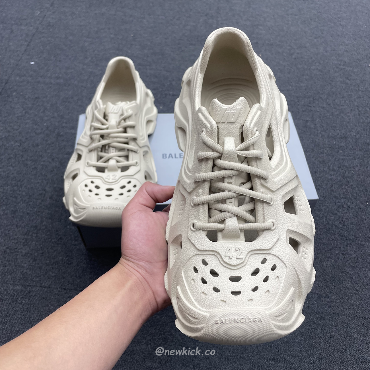 Balenciaga Hd Lace Up Black Beige (14) - newkick.cc