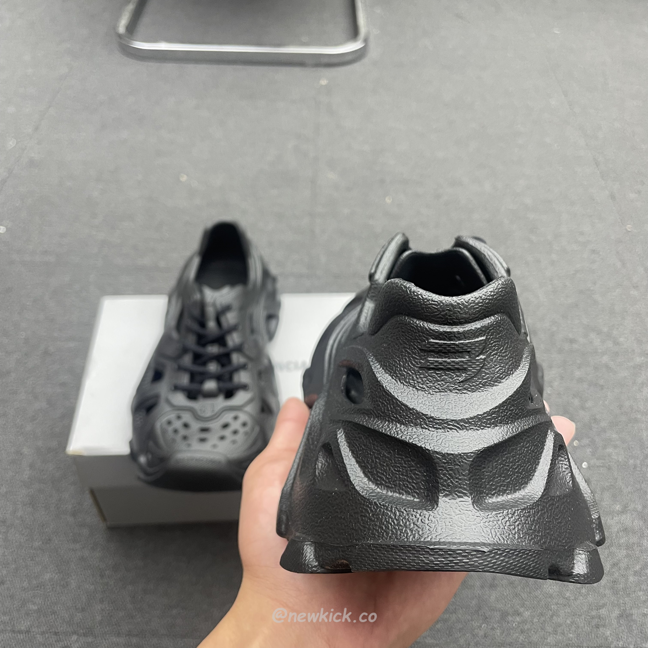 Balenciaga Hd Lace Up Black Beige (19) - newkick.cc