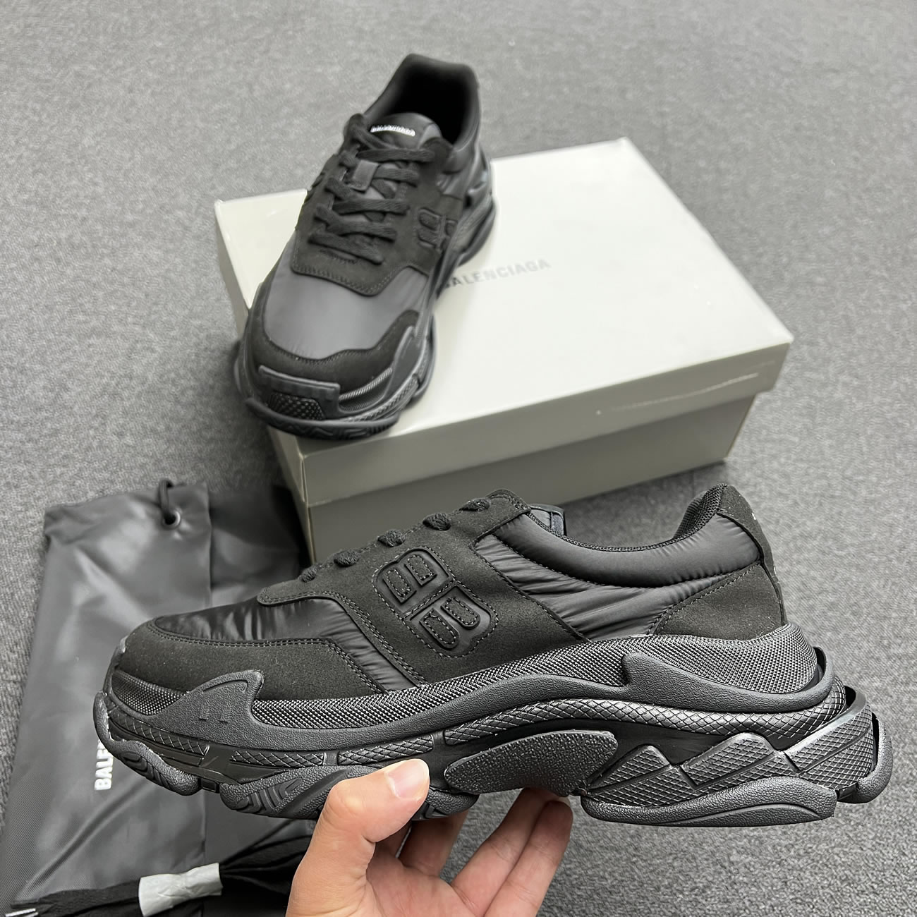 Balenciaga Triple S Nylon Black Bule 710157 W3cu1 1000 (3) - newkick.cc