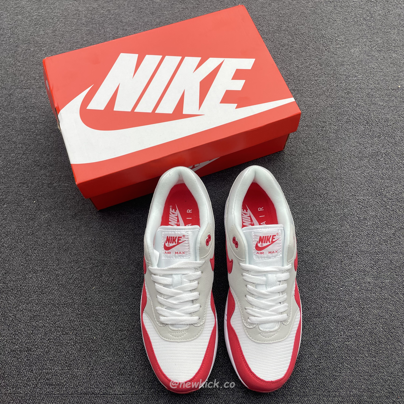 Nike Air Max 1 Anniversary Red 20172018 Restock Pair 908375 103(13) - newkick.cc