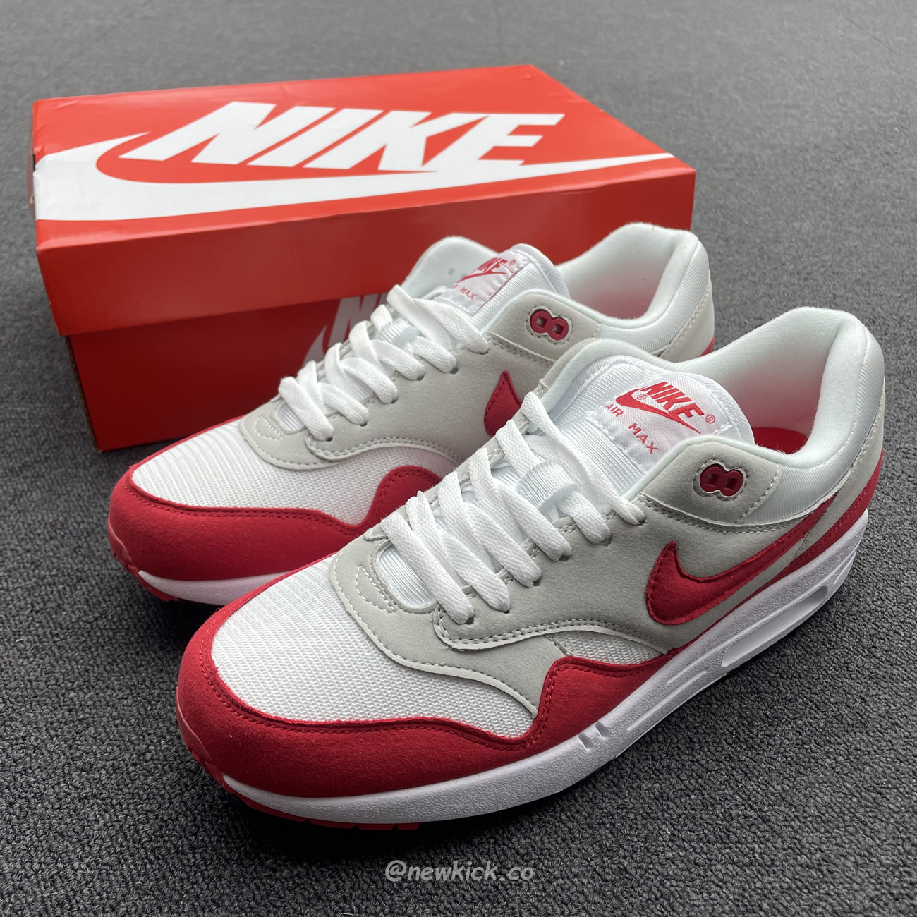 Nike Air Max 1 Anniversary Red 20172018 Restock Pair 908375 103(7) - newkick.cc