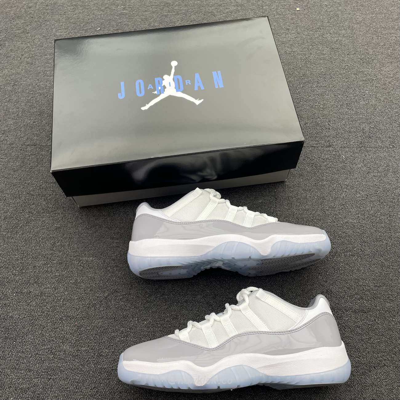 Air Jordan 11 Retro Low Cement Grey Av2187 140 (7) - newkick.cc