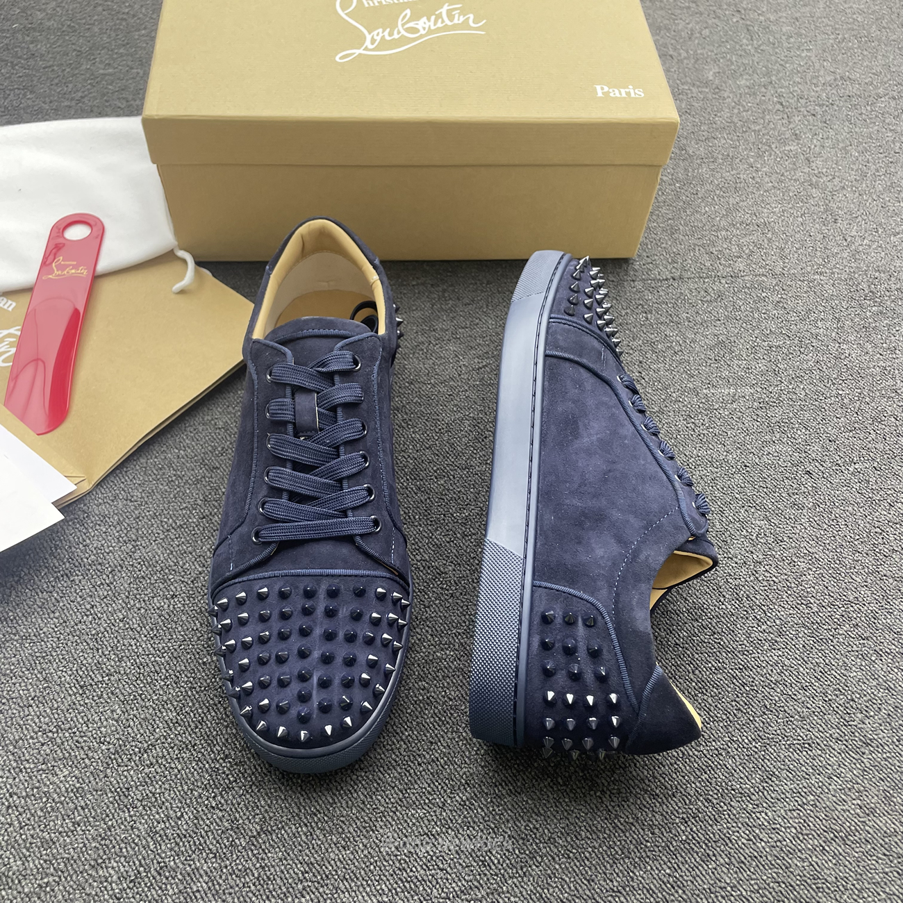 Christian Louboutin Rivet Shoe Blue Suede Calf (4) - newkick.cc