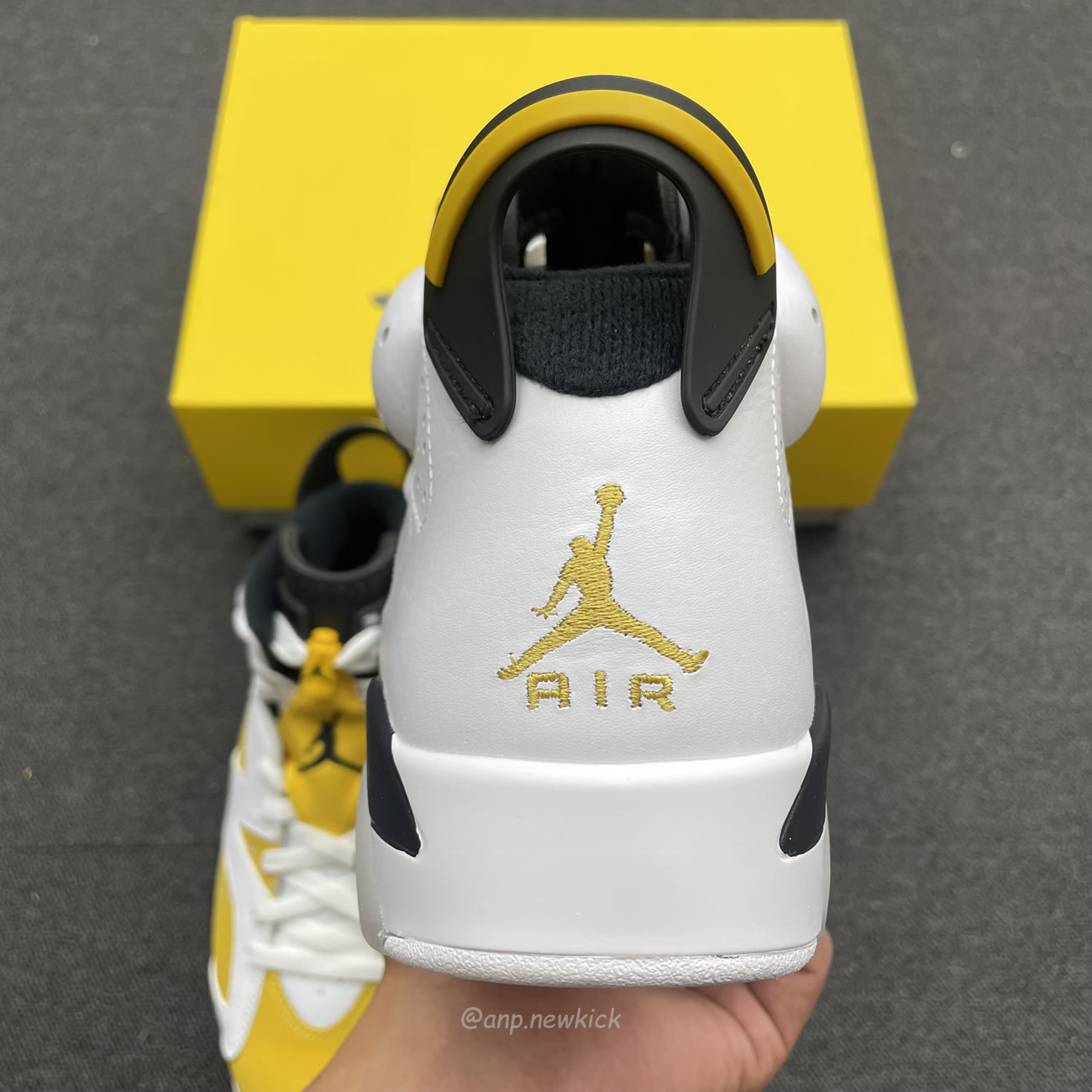 Air Jordan 6 Retro Yellow Ochre Ct8529 170 (10) - newkick.cc