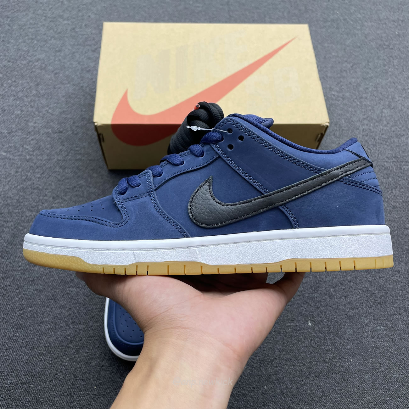 Nike Sb Dunk Low Navy Black Gum Cw7463 401 (3) - newkick.cc