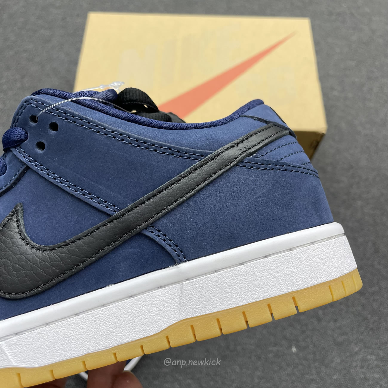 Nike Sb Dunk Low Navy Black Gum Cw7463 401 (4) - newkick.cc