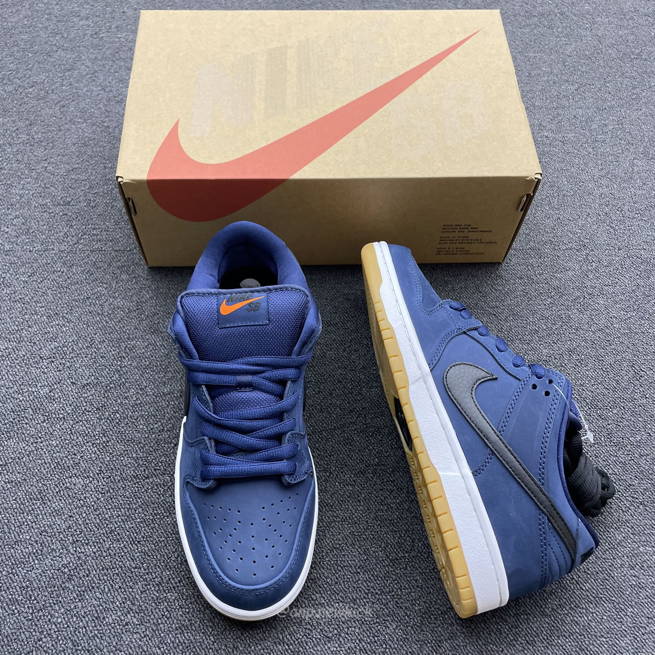 Nike Sb Dunk Low Navy Black Gum Cw7463 401 (6) - newkick.cc