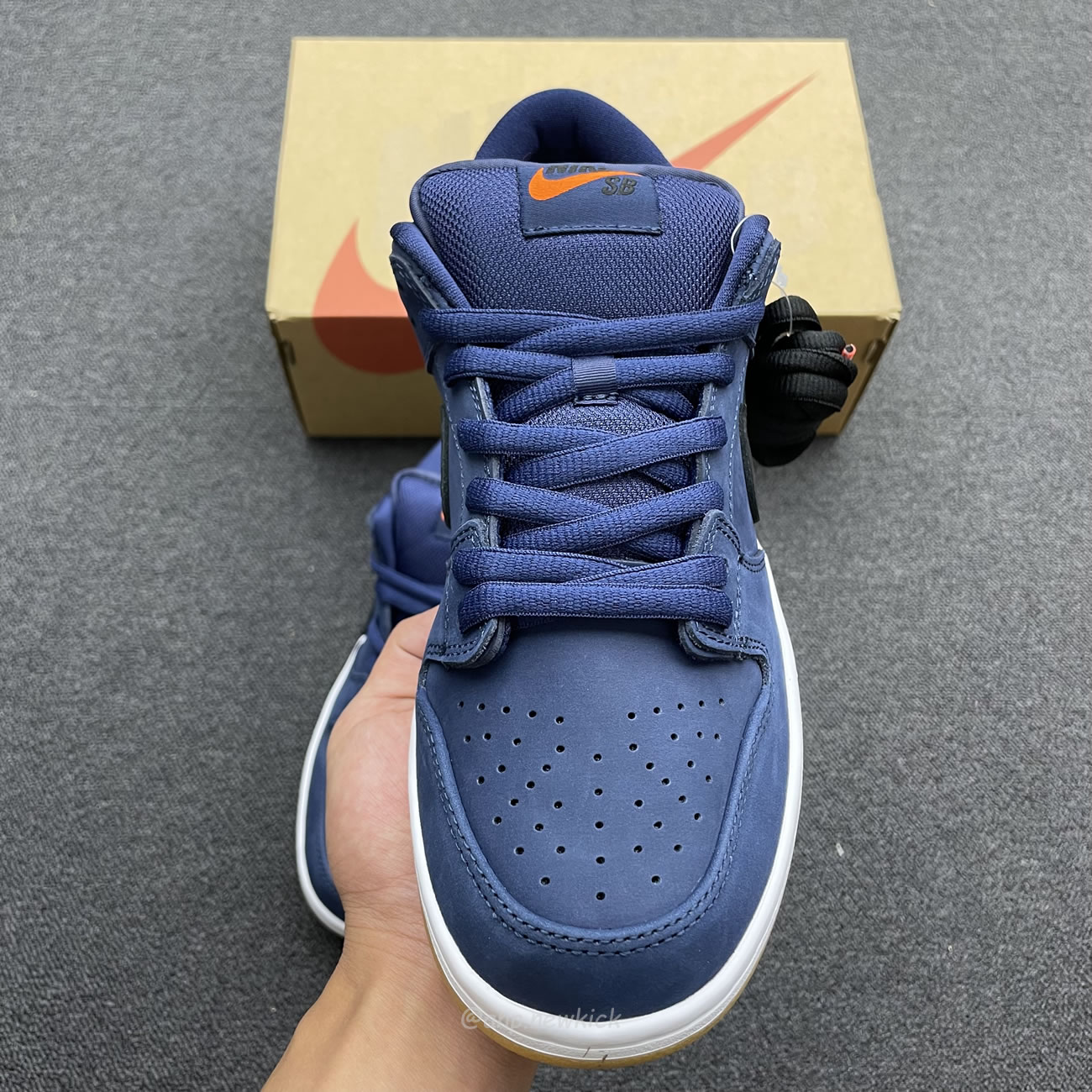 Nike Sb Dunk Low Navy Black Gum Cw7463 401 (7) - newkick.cc