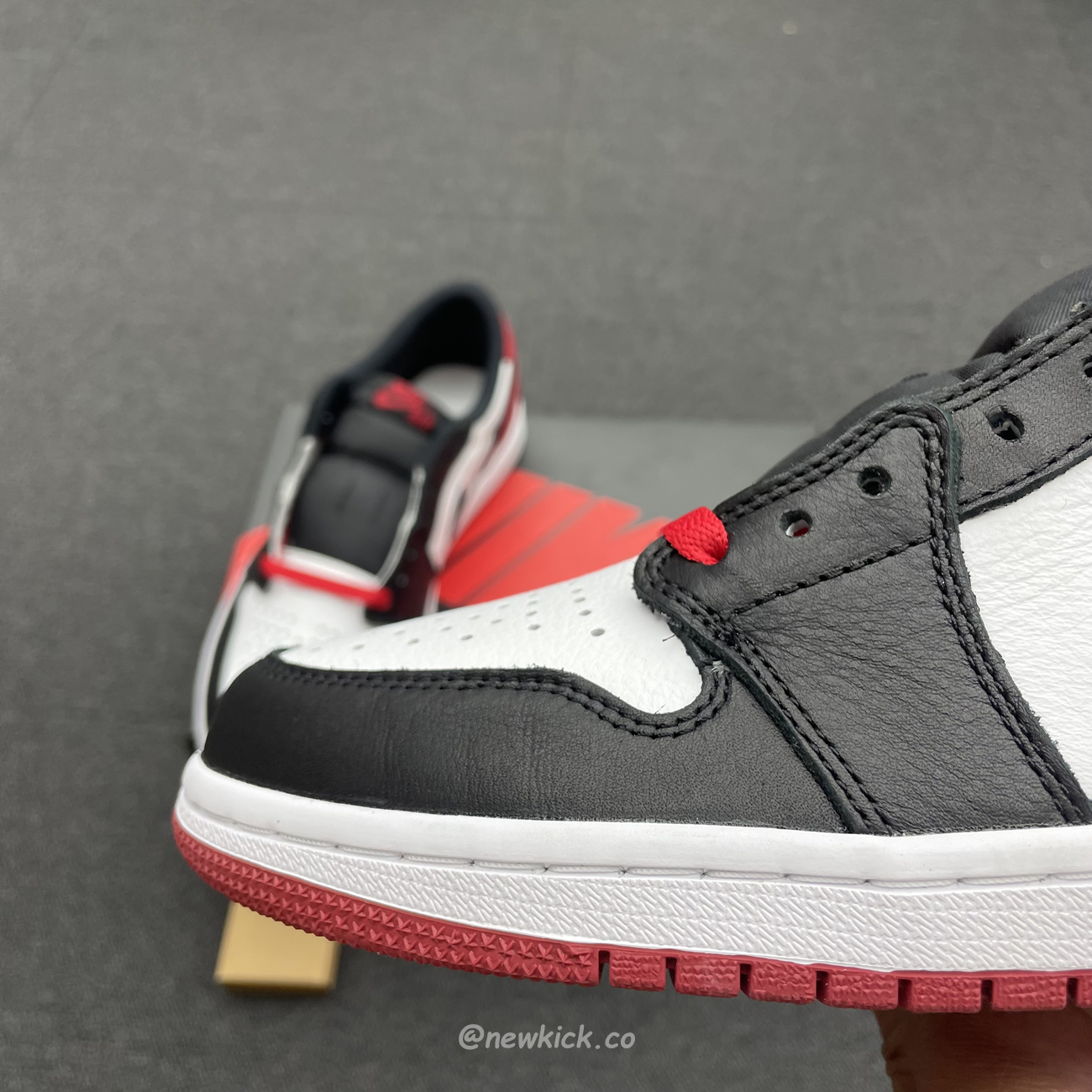 Air Jordan 1 Retro Low Og Black Toe Cz0790 106 (28) - newkick.cc