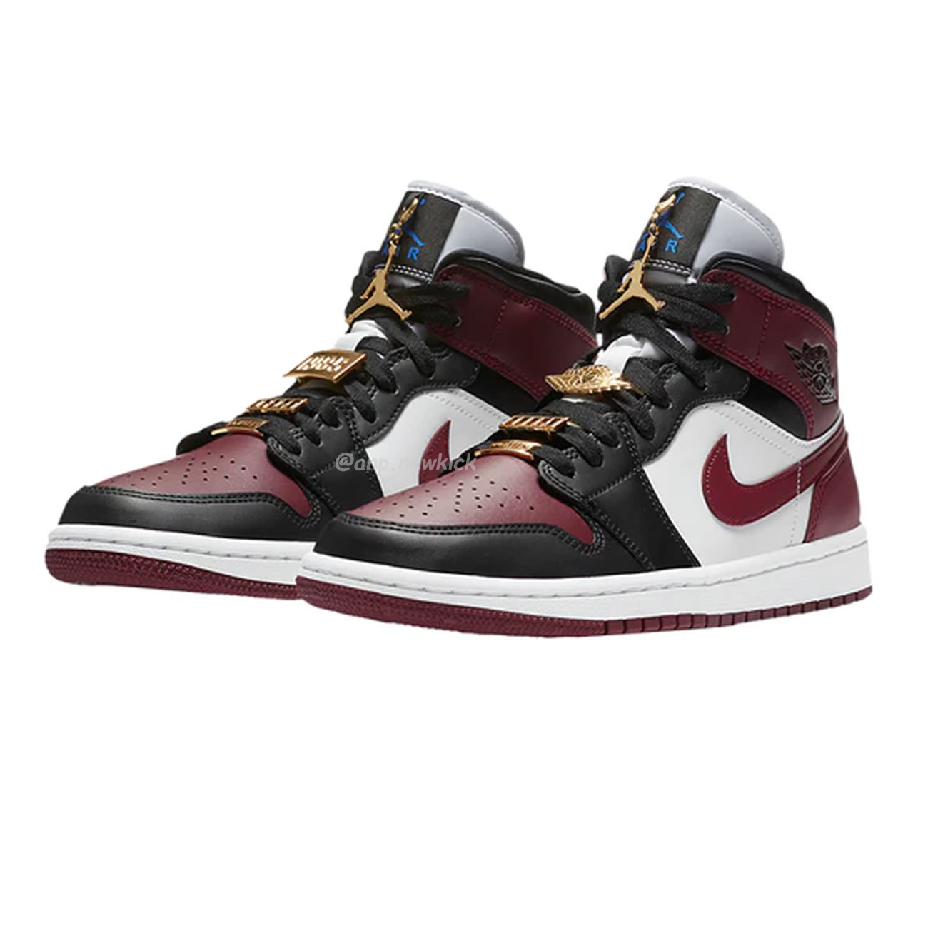 Air Jordan 1 Mid Se Black Dark Beetroot Womens Cz4385 016 (13) - newkick.cc