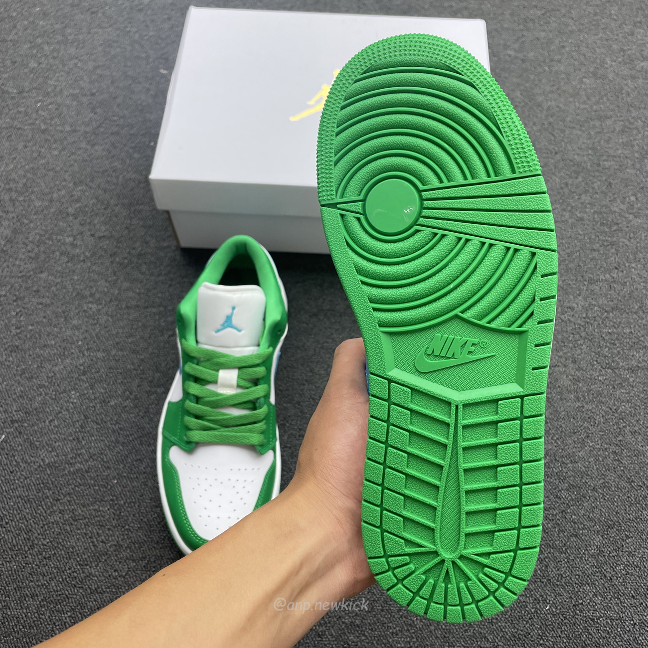 Air Jordan 1 Low Lucky Green Aquatone Dc0774 304 (10) - newkick.cc