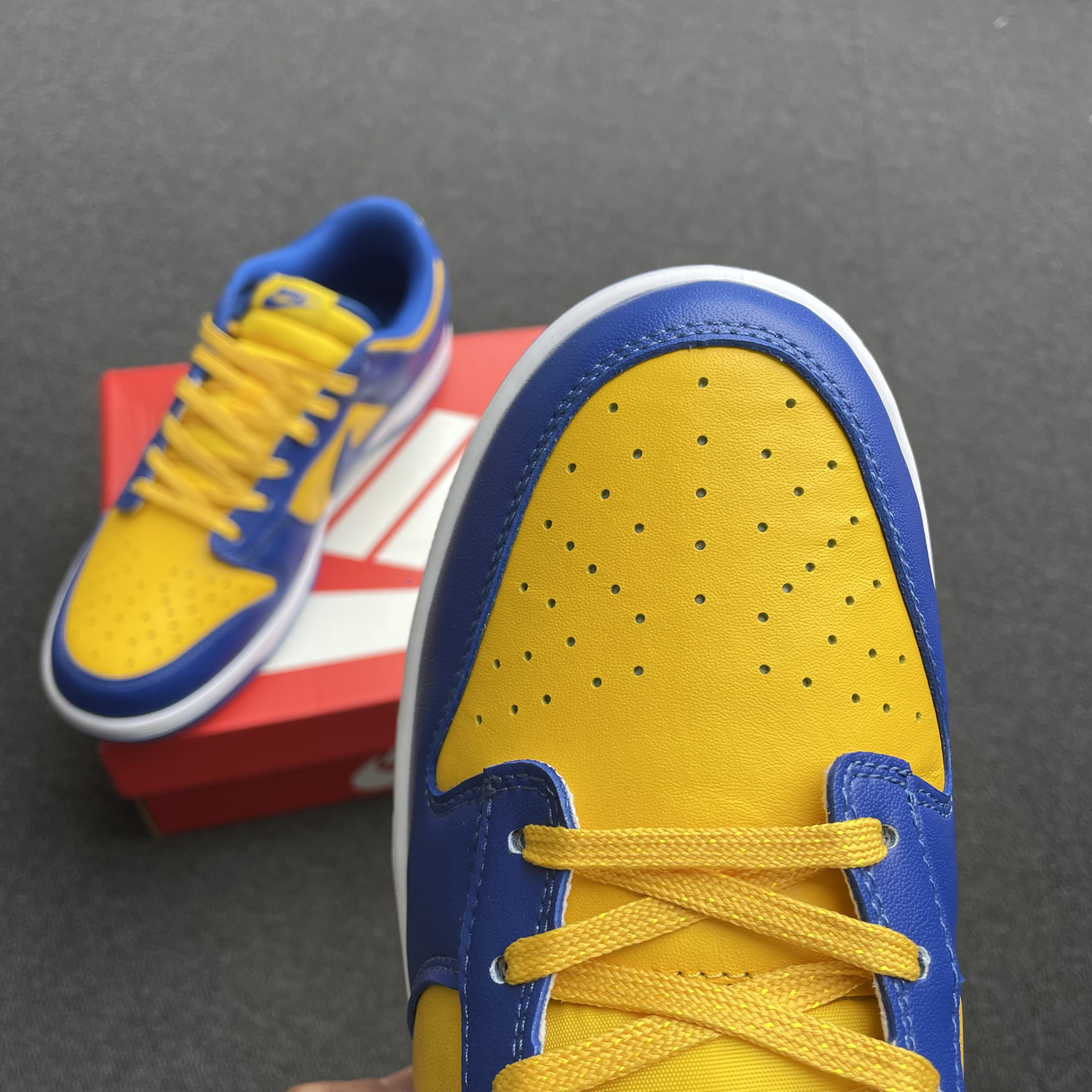 Nike Dunk Low Ucla Dd1391 402 (13) - newkick.cc