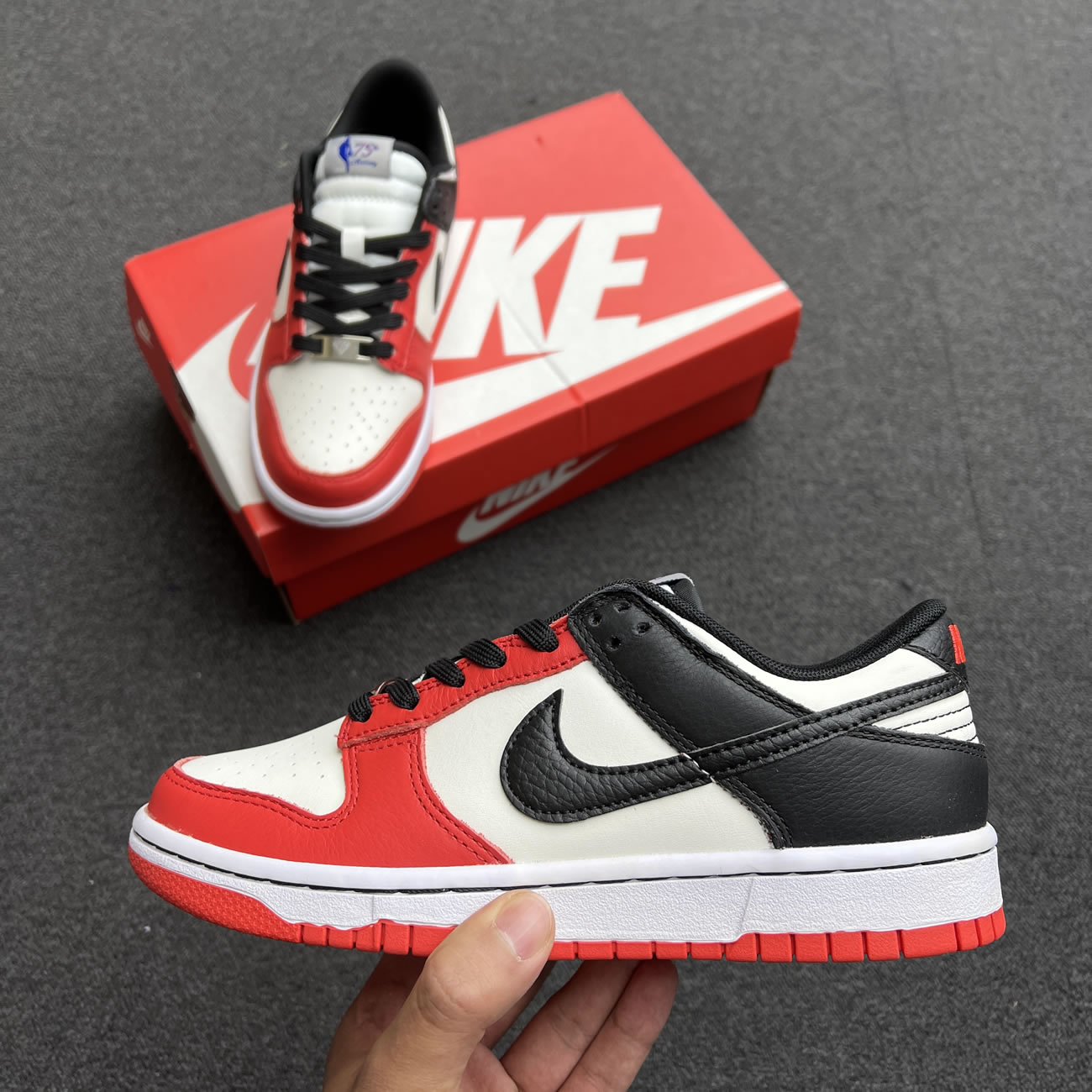 Nike Dunk Low Emb Nba 75th Anniversary Chicago Dd3363 100 (6) - newkick.cc