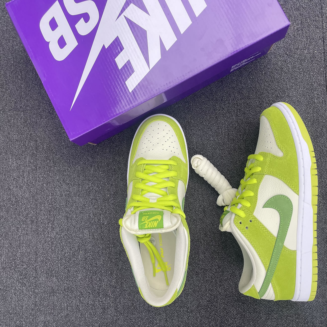 Nike Sb Skateboard Dunk Low Pro Green Apple Dm0807 300 (6) - newkick.cc