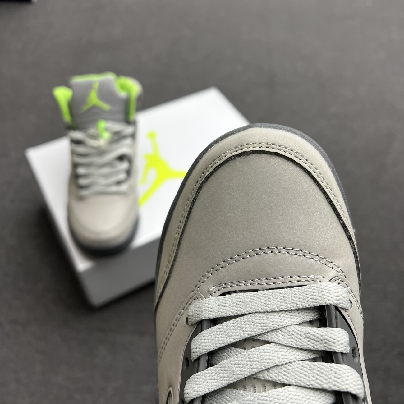 Air Jordan 5 Retro Green Bean 2022 Dm9014 003 (8) - newkick.cc