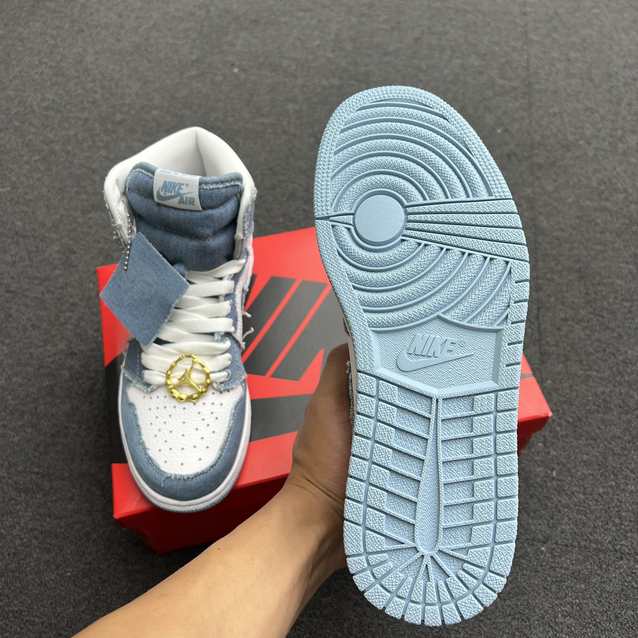 Air Jordan 1 High Og Denim W Dm9036 104 (2) - newkick.cc