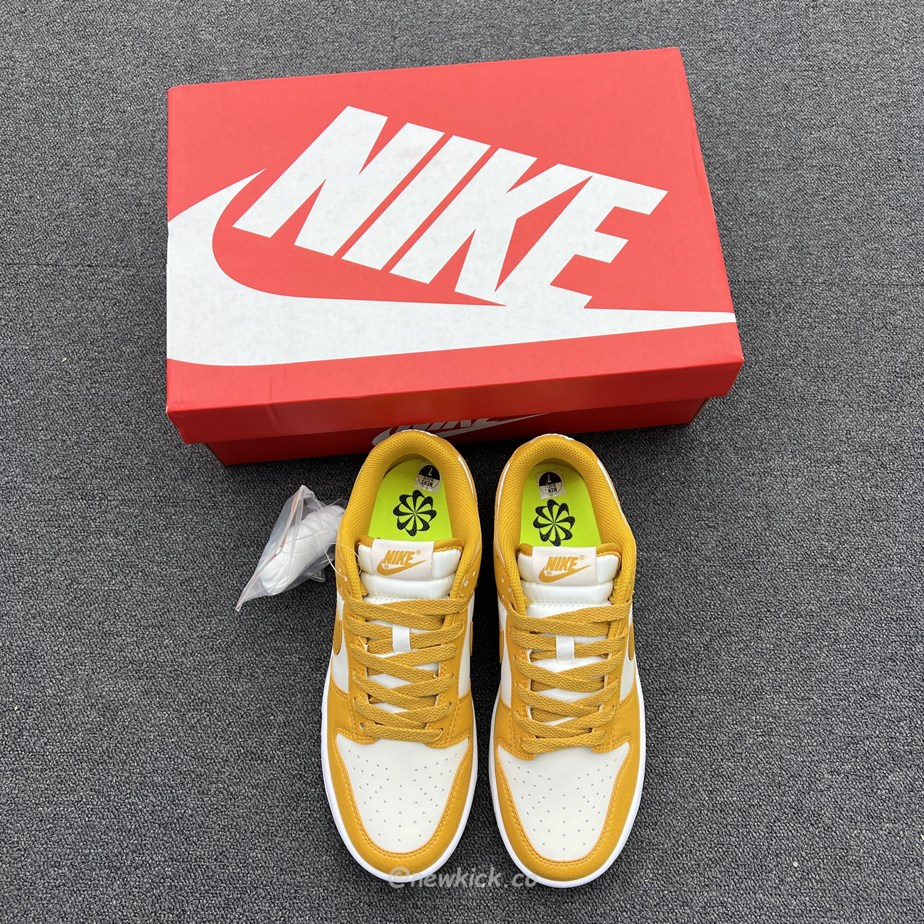 Nike Dunk Low Next Nature Phantom Gold Suede Dn1431 001 (8) - newkick.cc