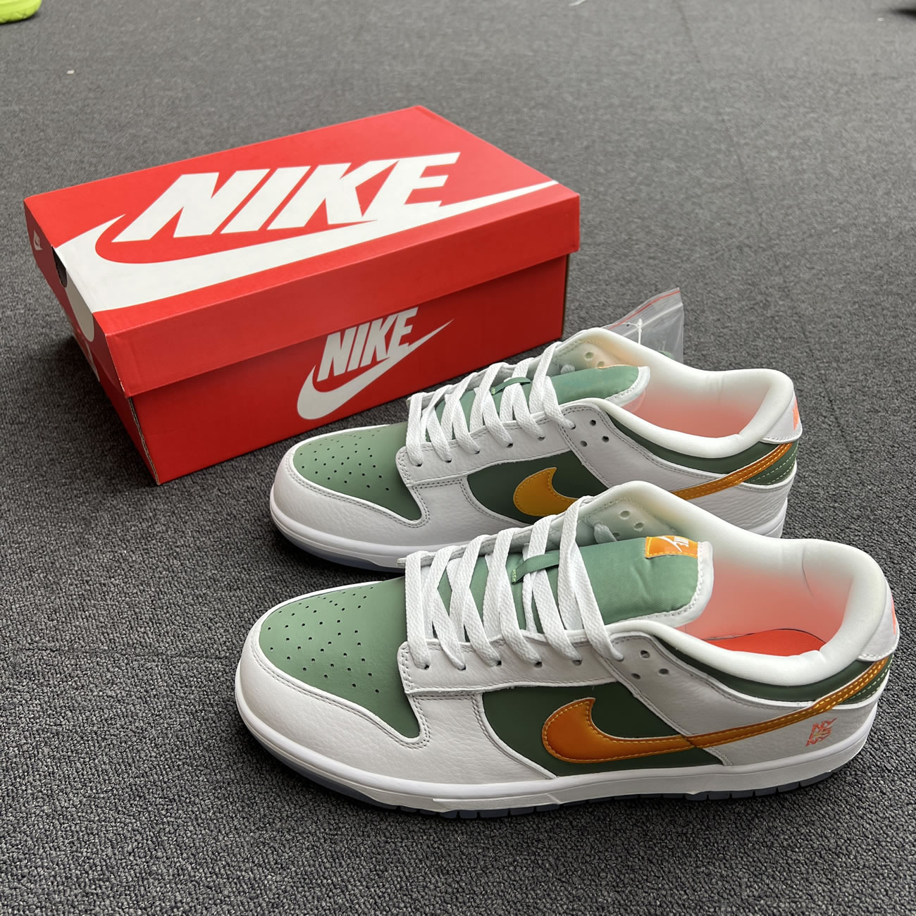 Nike Dunk Low Se Ny Vs Ny Dn2489 300 (4) - newkick.cc