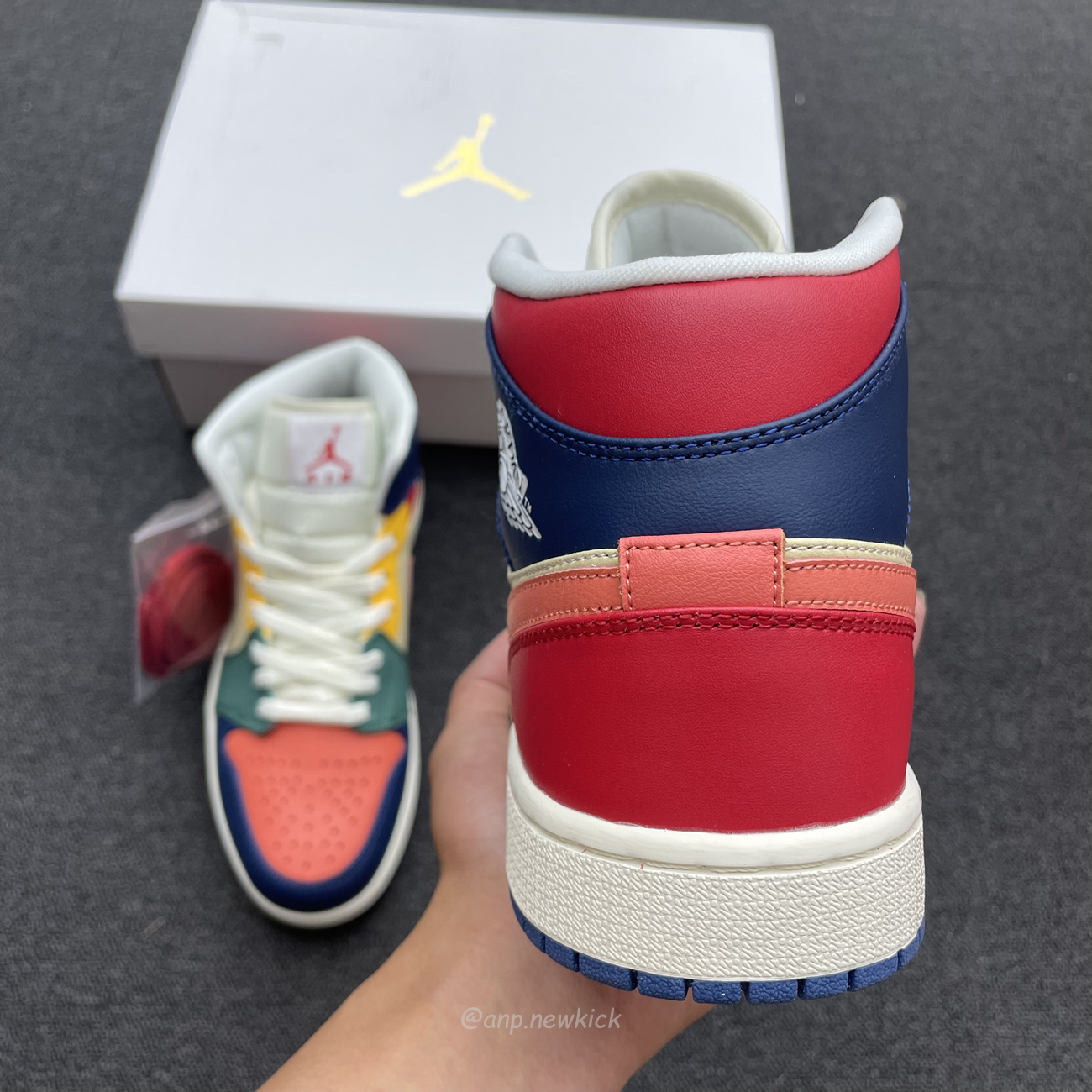 Air Jordan 1 Mid Se Multi Color Dn3738 400 (8) - newkick.cc