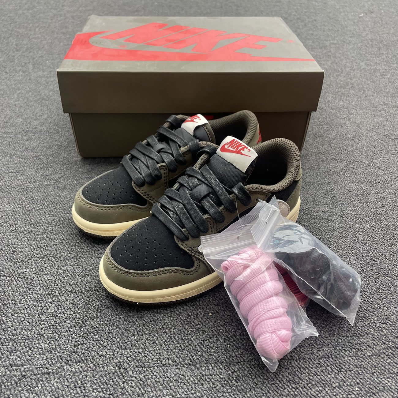 Jordan 1 Retro Low Og Sp Fragment X Travis Scott Children Shoes Dm7866 140 (9) - newkick.cc