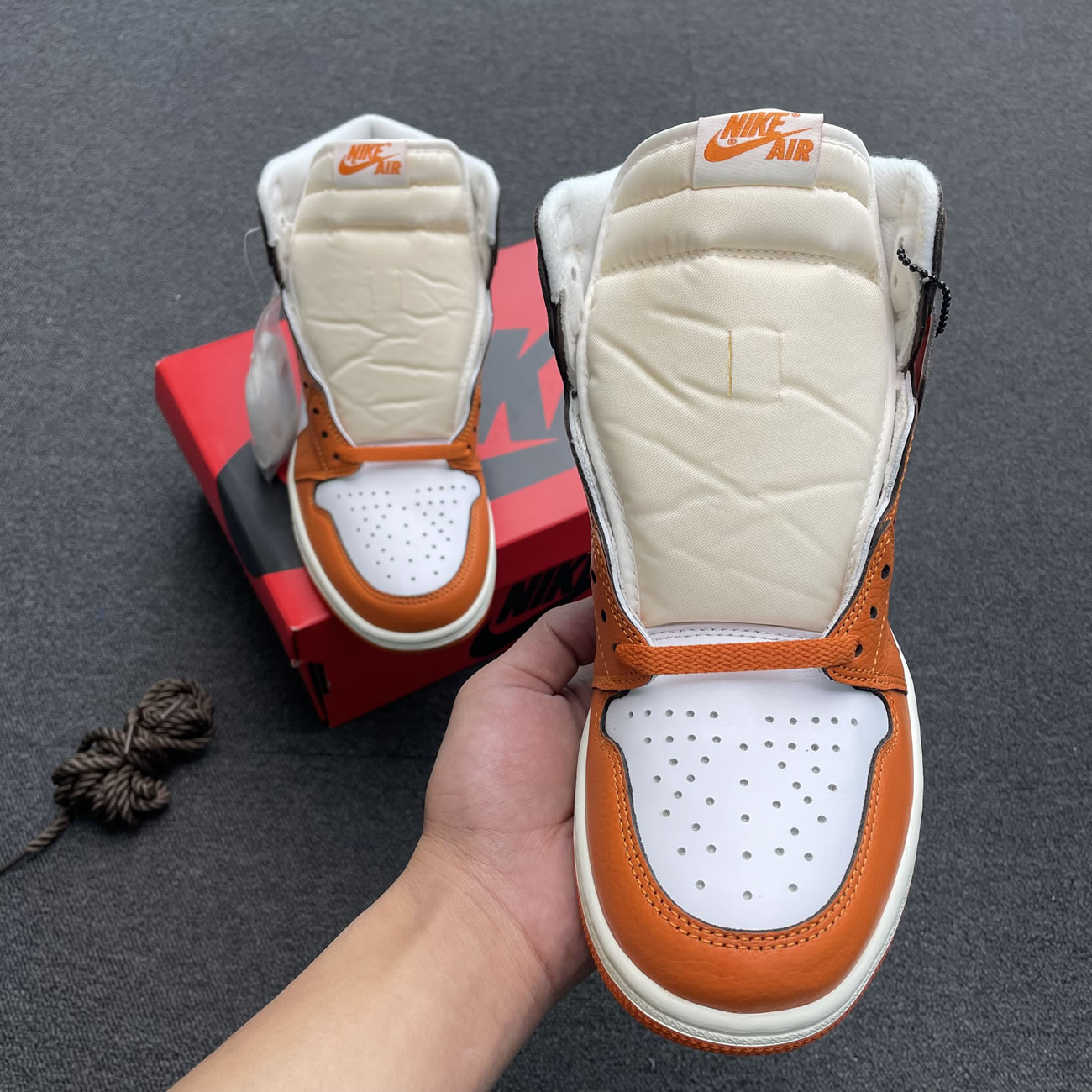 Jordan 1 Retro High Og Starfish W Do9369 101 (5) - newkick.cc