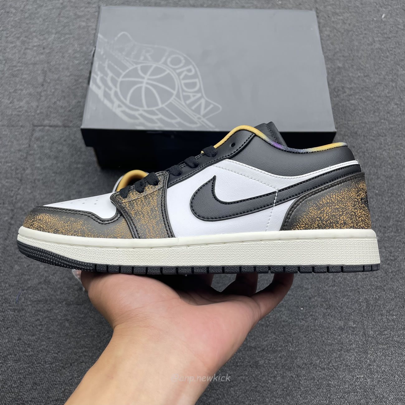 Air Jordan 1 Low Se Wear Away Yellow Dq8422 001 (11) - newkick.cc