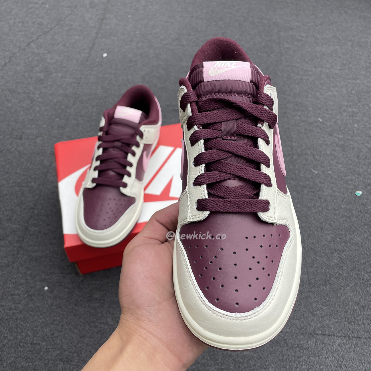 Nike Dunk Low Retro Prm Valentine Day 2023 Dr9705 100 (15) - newkick.cc