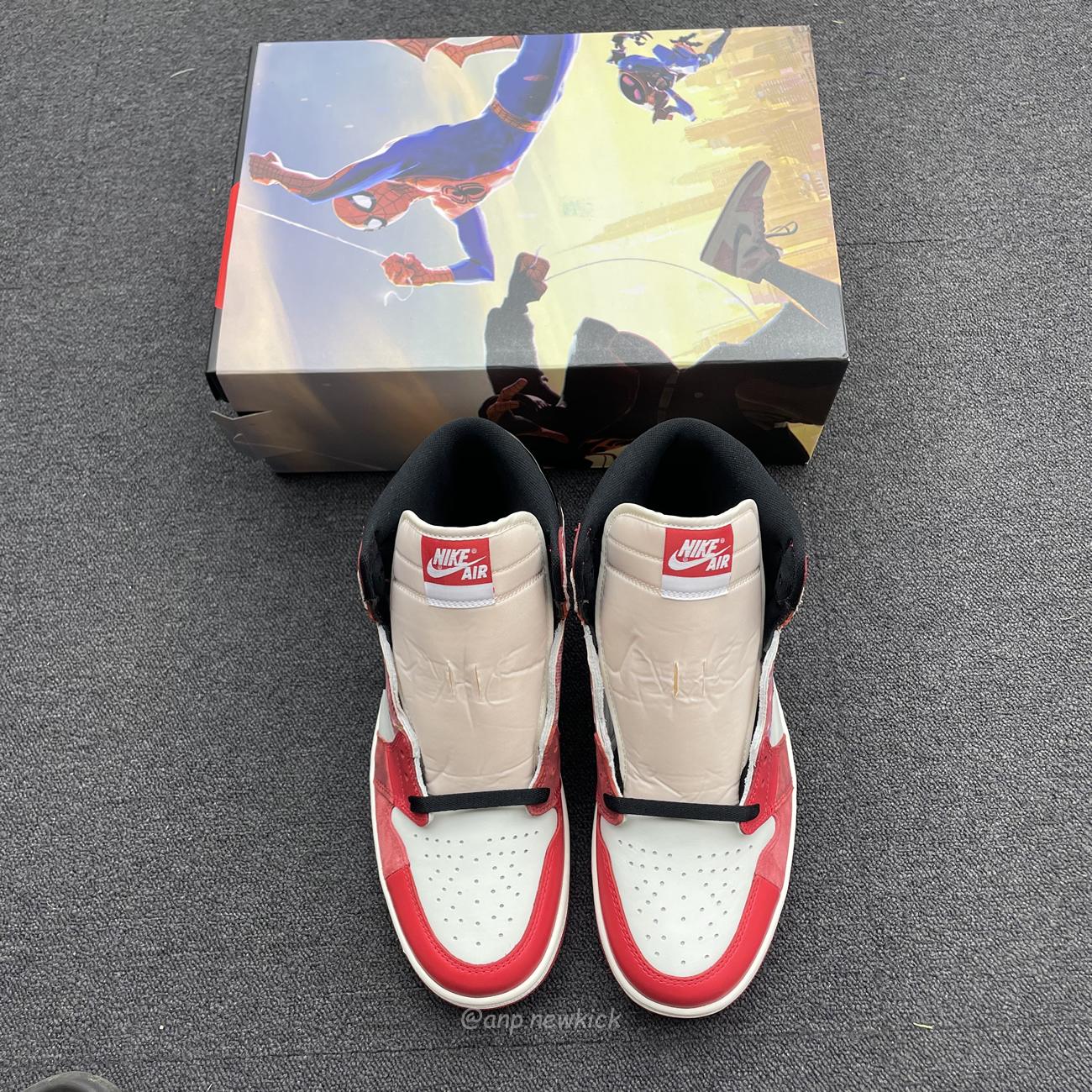 Air Jordan 1 High Og Spider Man Across The Spider Verse Dv1748 601 (29) - newkick.cc