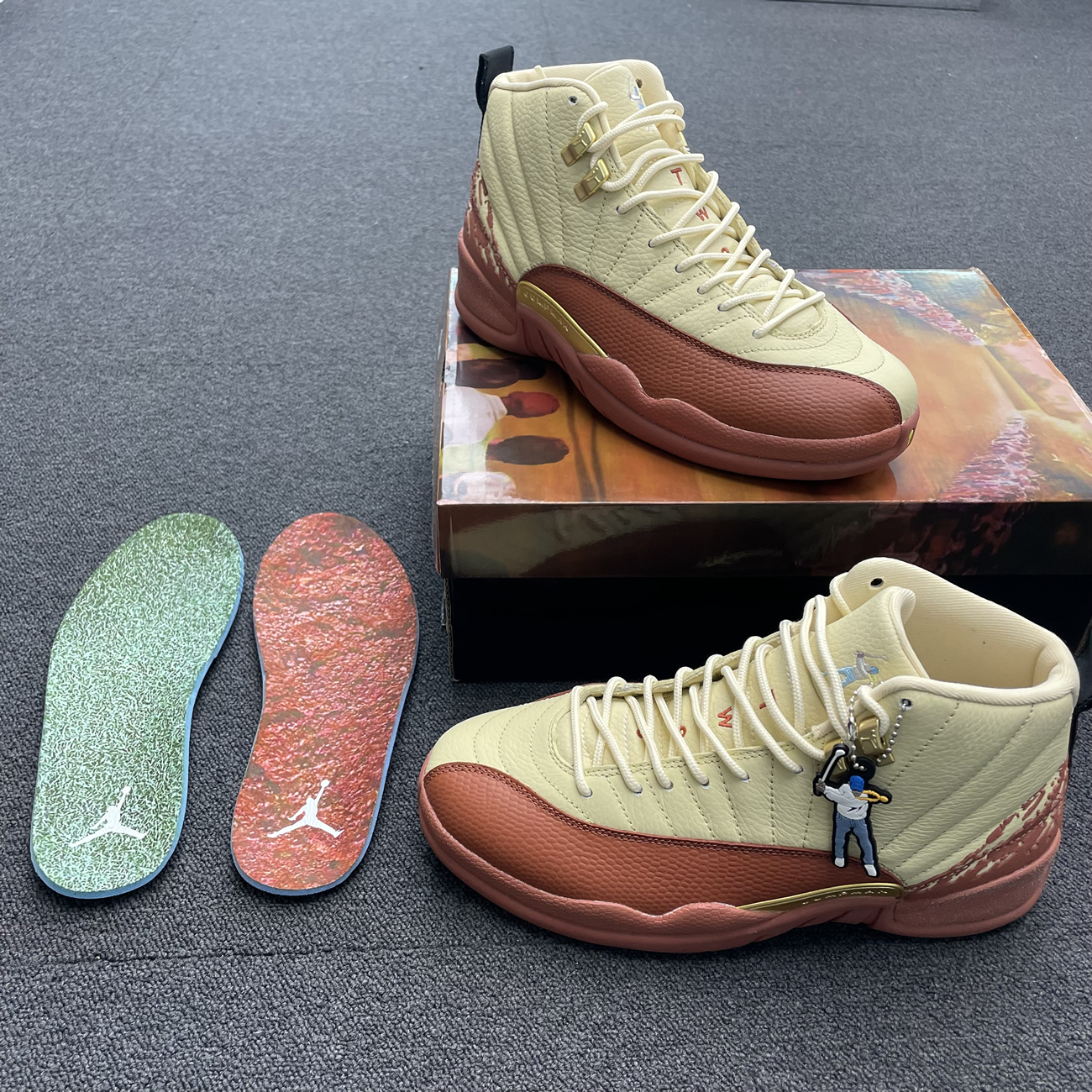 Jordan 12 Retro Eastside Golf Dv1758 108 (2) - newkick.cc