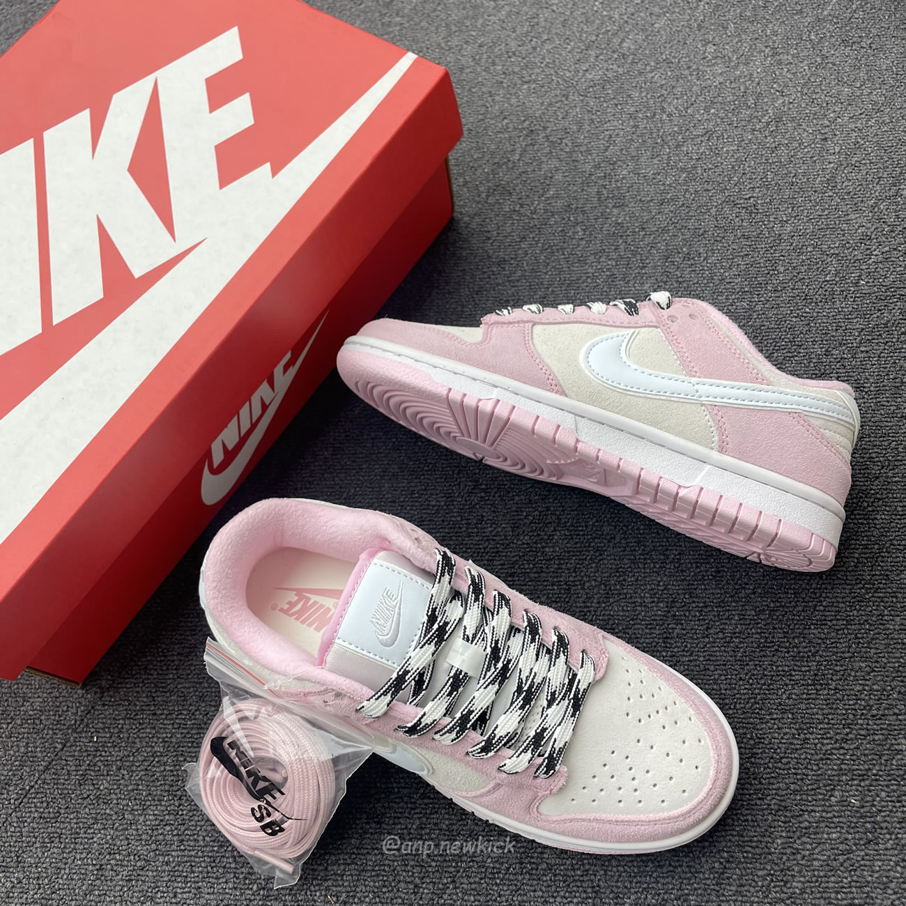 Nike Dunk Low Lx Pink Foam Womens Dv3054 600 (11) - newkick.cc