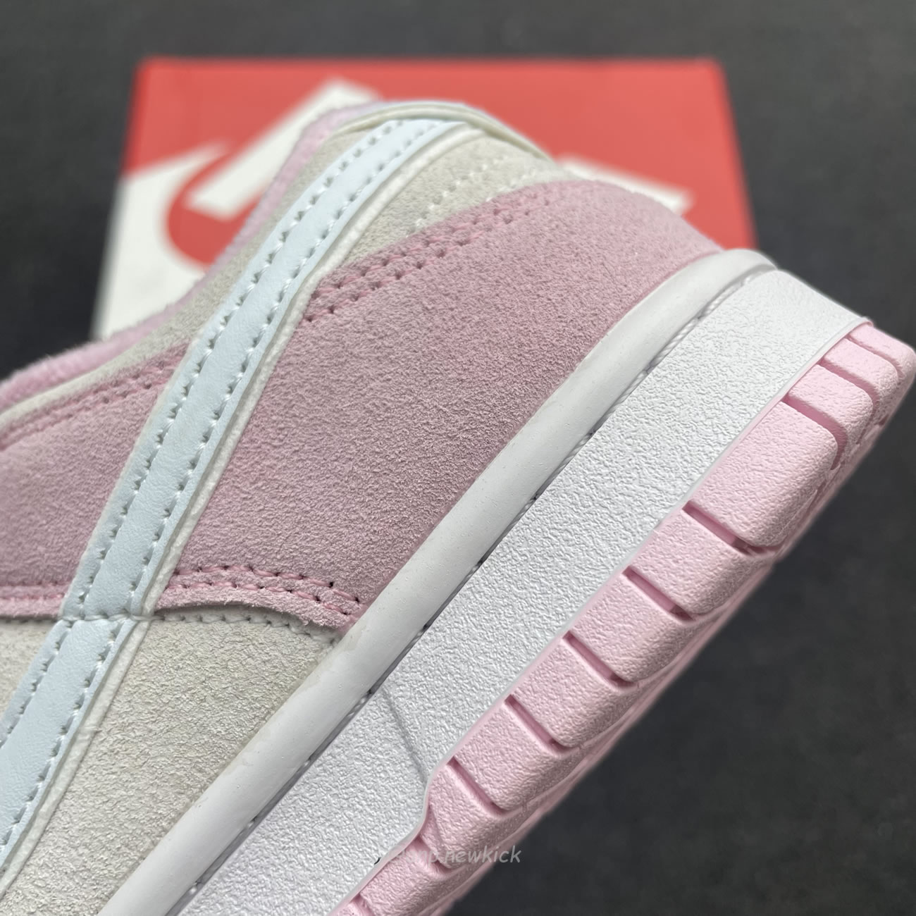 Nike Dunk Low Lx Pink Foam Womens Dv3054 600 (15) - newkick.cc