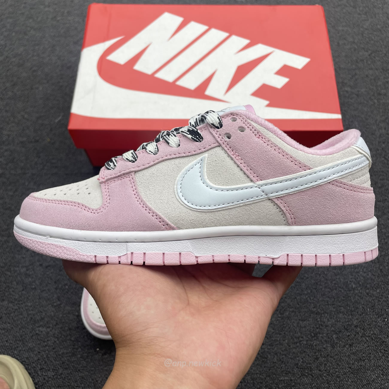 Nike Dunk Low Lx Pink Foam Womens Dv3054 600 (9) - newkick.cc