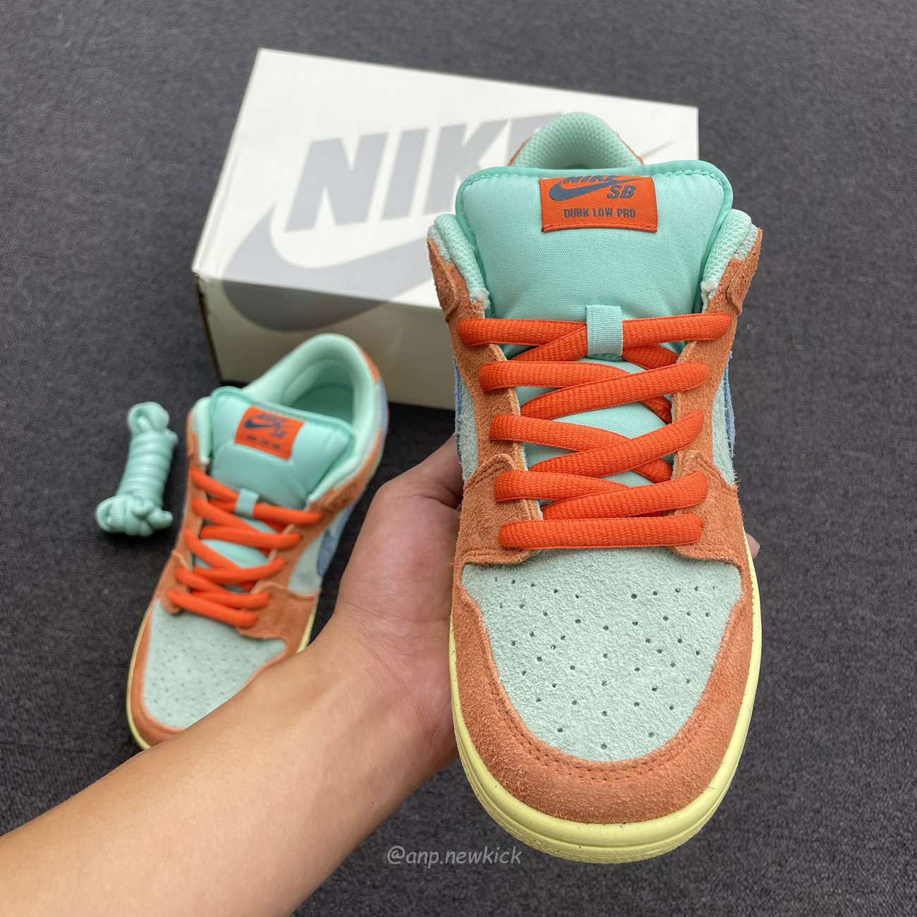 Nike Sb Dunk Low Orange Emerald Rise Dv5429 800 (10) - newkick.cc