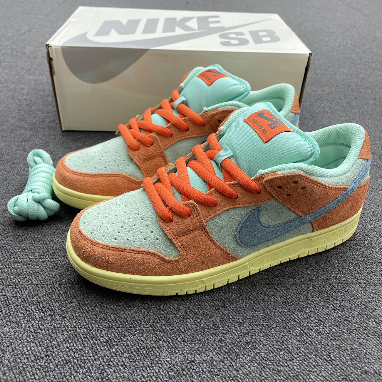 Nike Sb Dunk Low Orange Emerald Rise Dv5429 800 (7) - newkick.cc