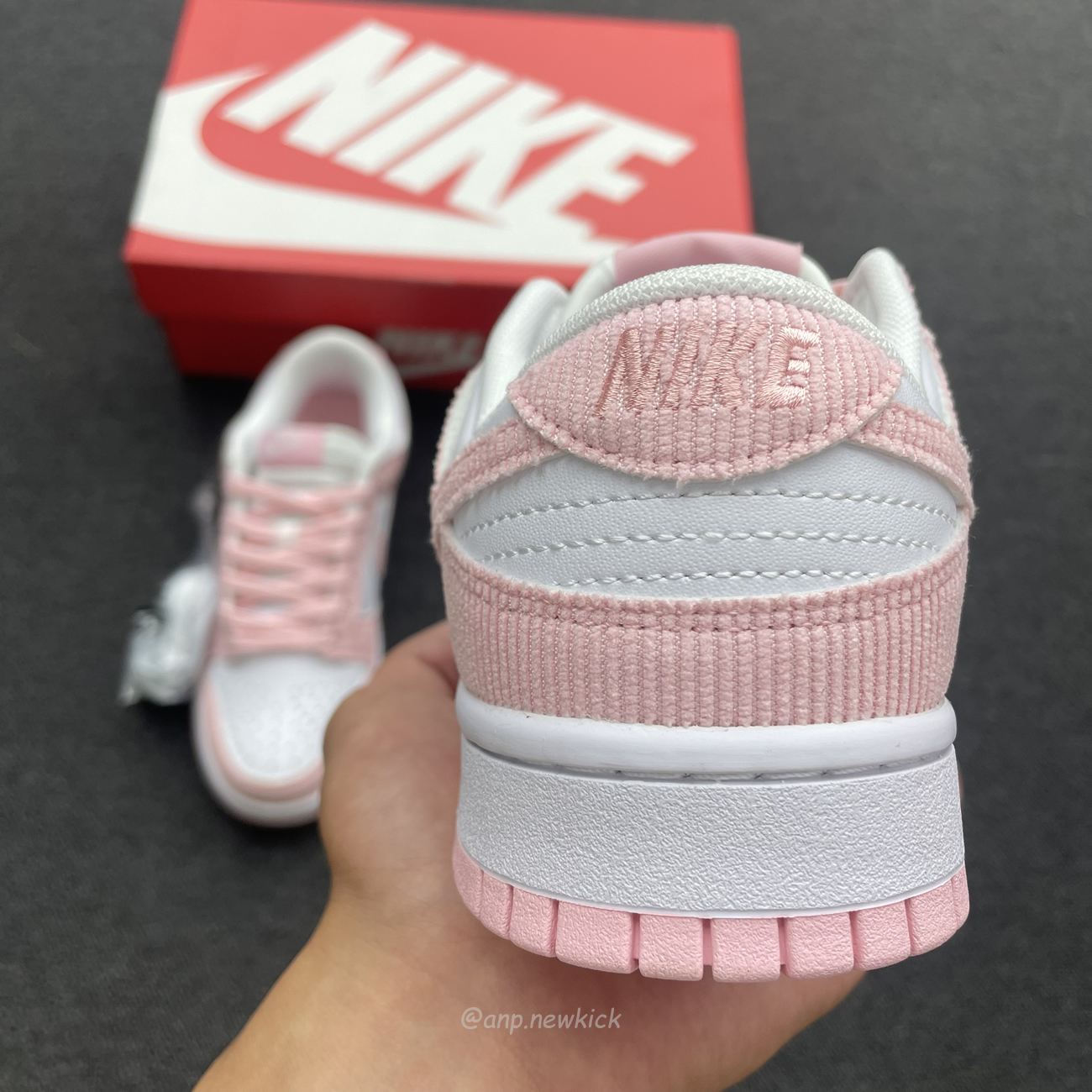 Nike Dunk Low Pink Corduroy Fn7167 100 (13) - newkick.cc