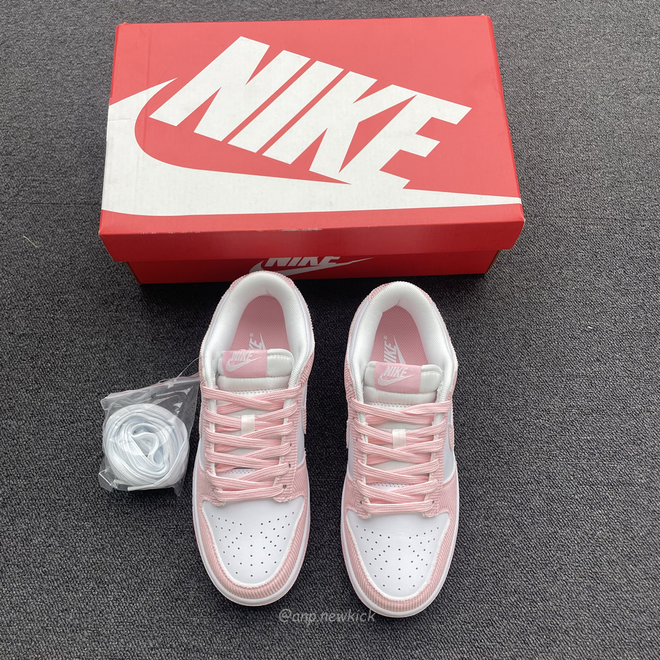 Nike Dunk Low Pink Corduroy Fn7167 100 (14) - newkick.cc