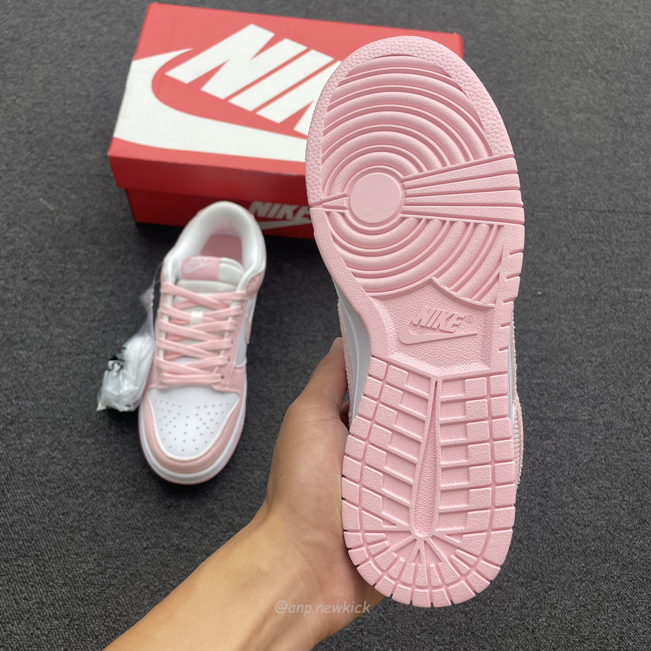 Nike Dunk Low Pink Corduroy Fn7167 100 (8) - newkick.cc