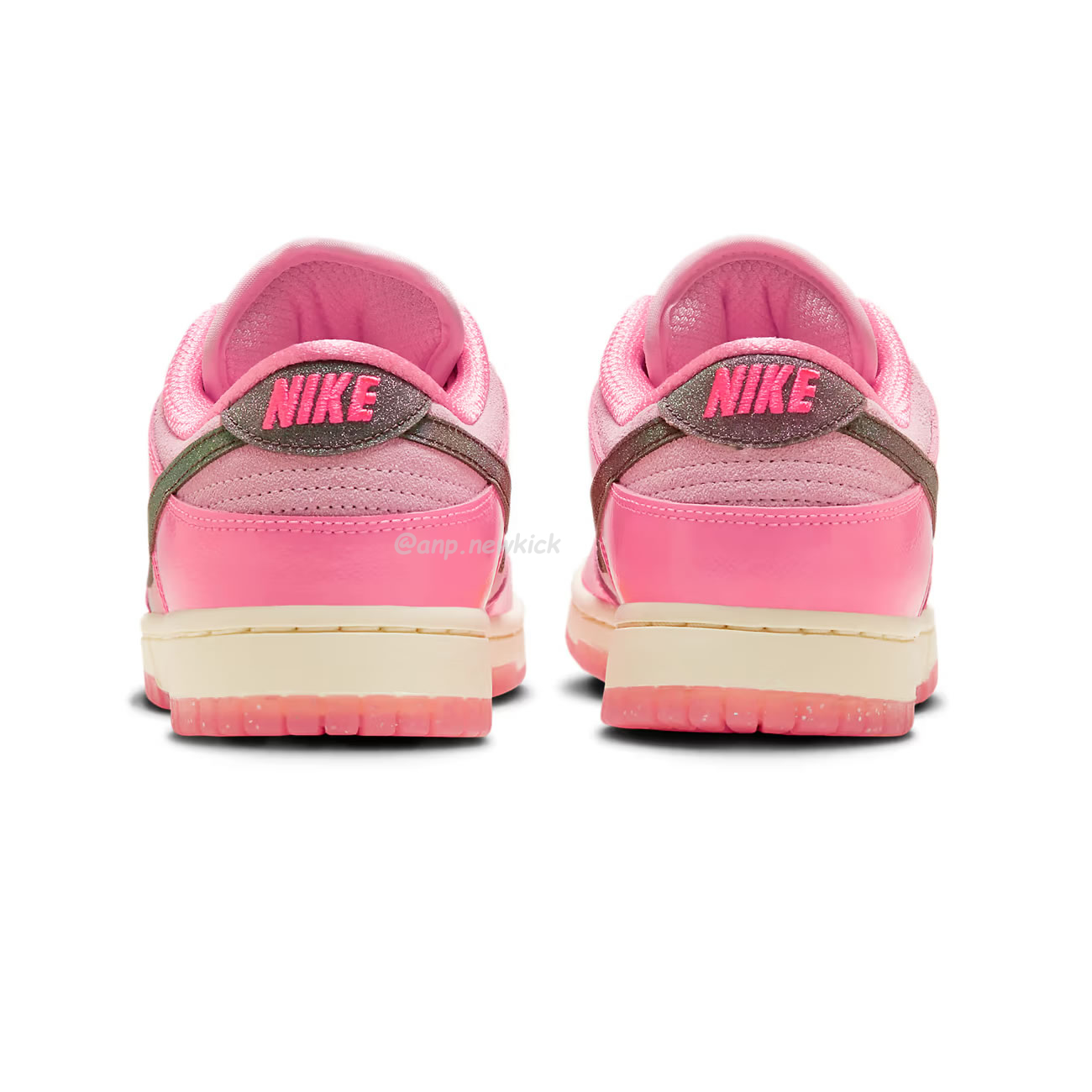 Nike Dunk Low Lx Barbie Fn8927 621 (15) - newkick.cc