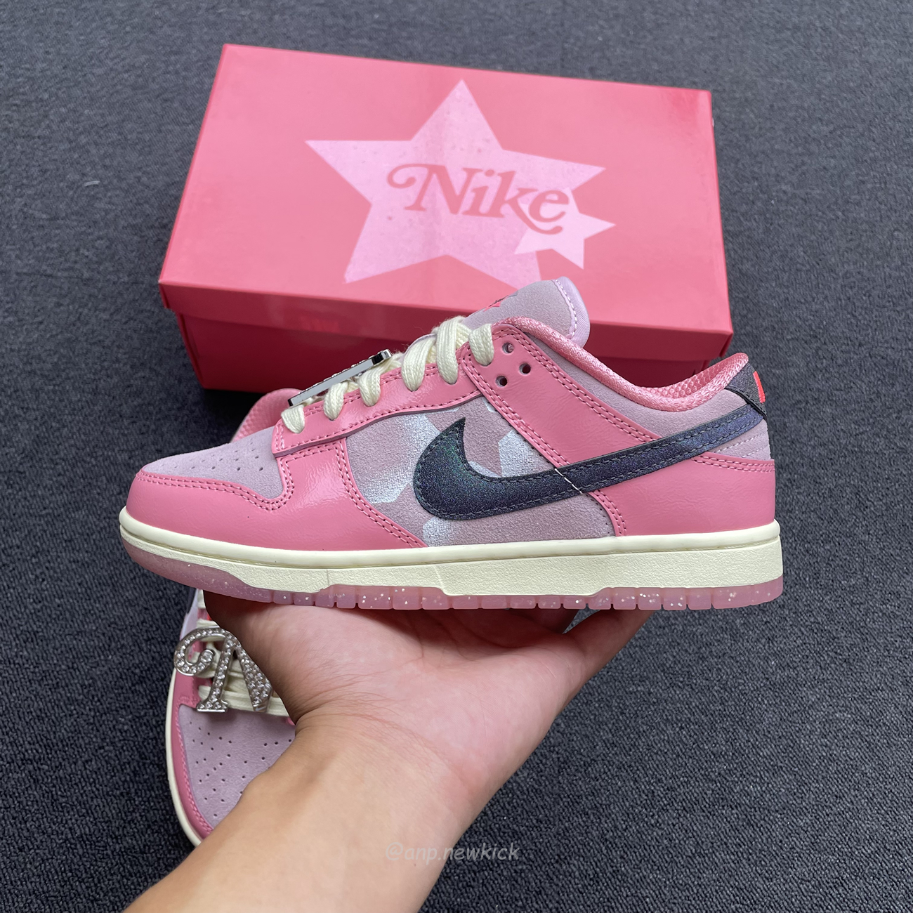 Nike Dunk Low Lx Barbie Fn8927 621 (6) - newkick.cc