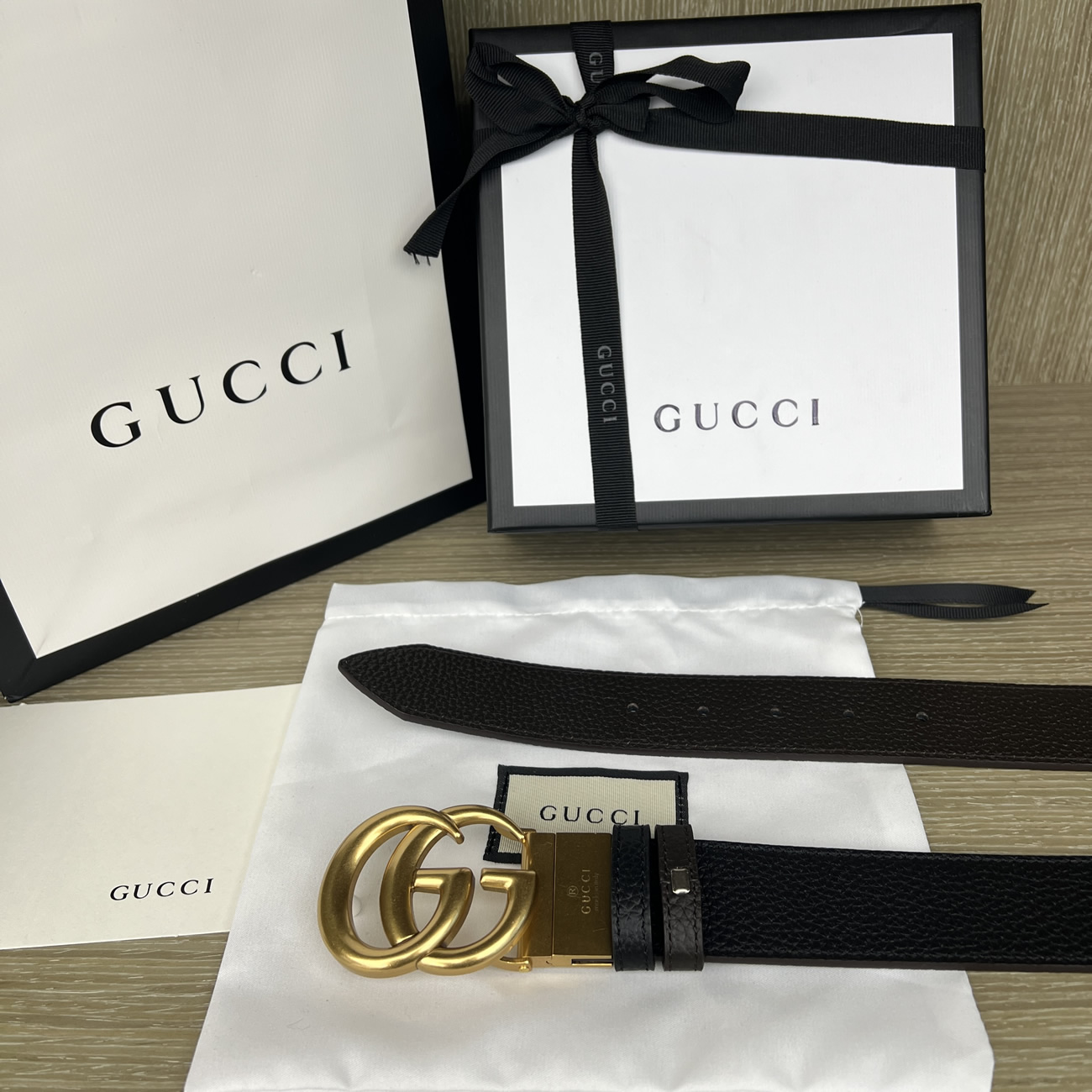 Gucci Double G Logo Full Grain Reversible Belt Leather Black Brown (2) - newkick.cc