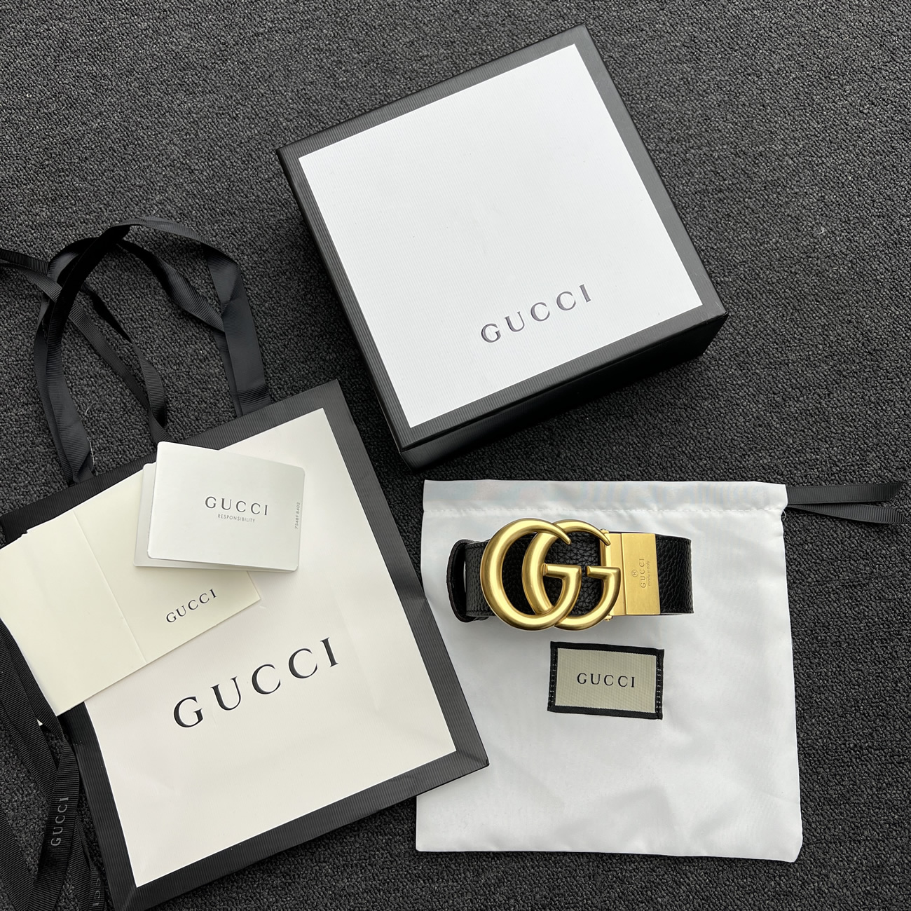 Gucci Double G Logo Full Grain Reversible Belt Leather Black Brown (5) - newkick.cc